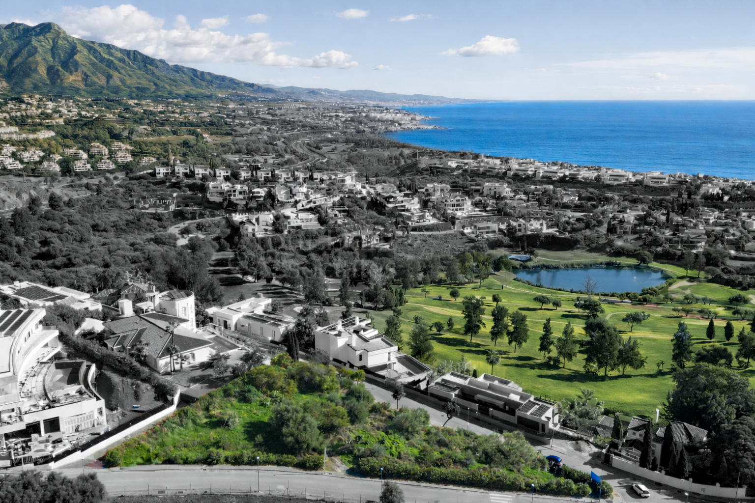 Plot in La Alqueria, Benahavis