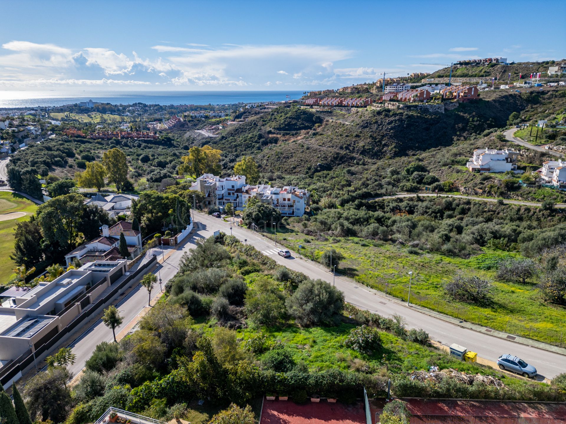 Plot in La Alqueria, Benahavis