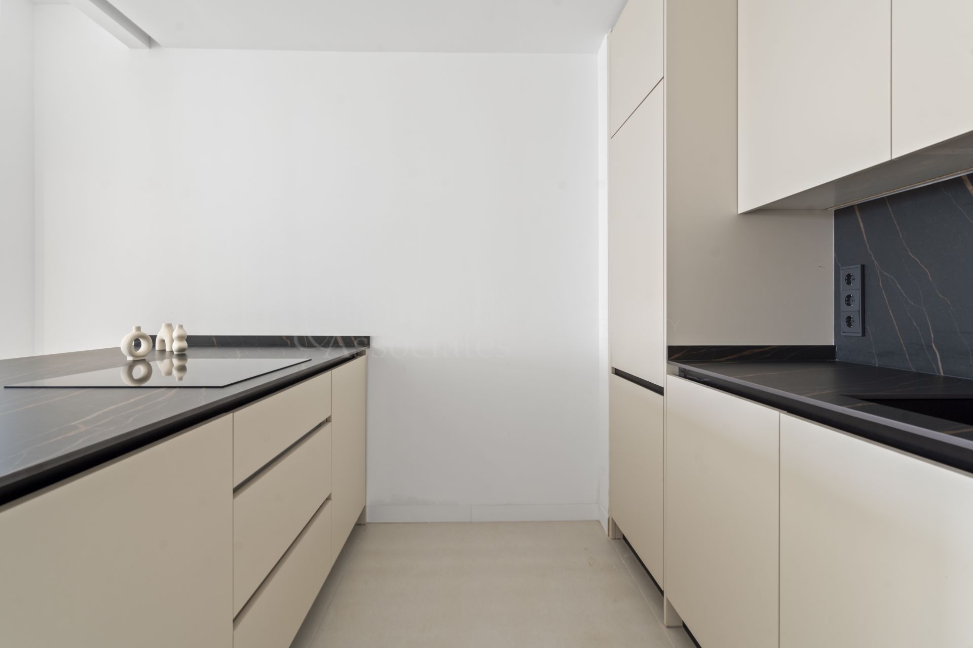 Ground Floor Duplex in El Paraiso, Estepona