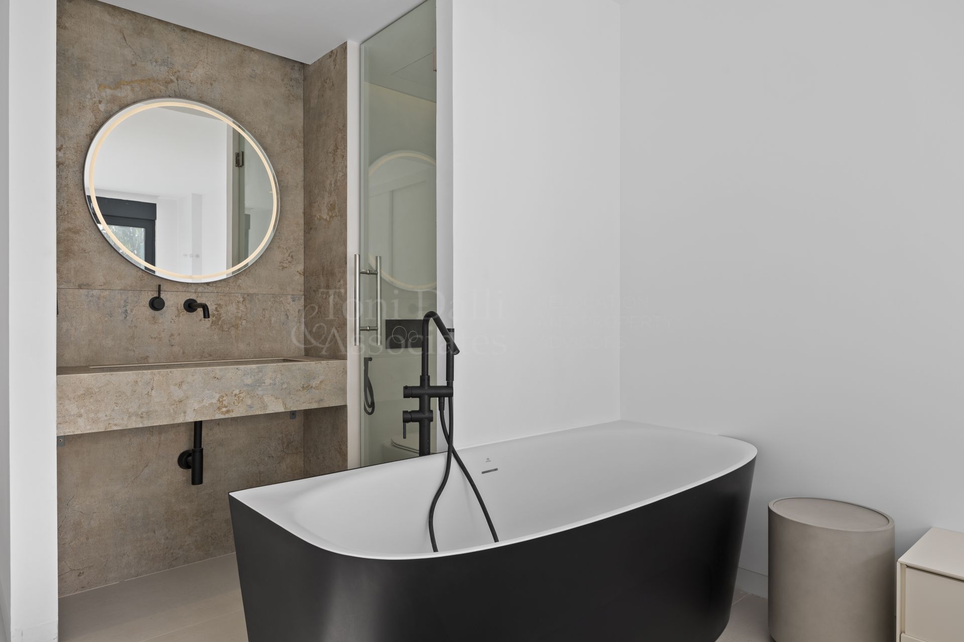 Duplex Penthouse in El Paraiso, Estepona