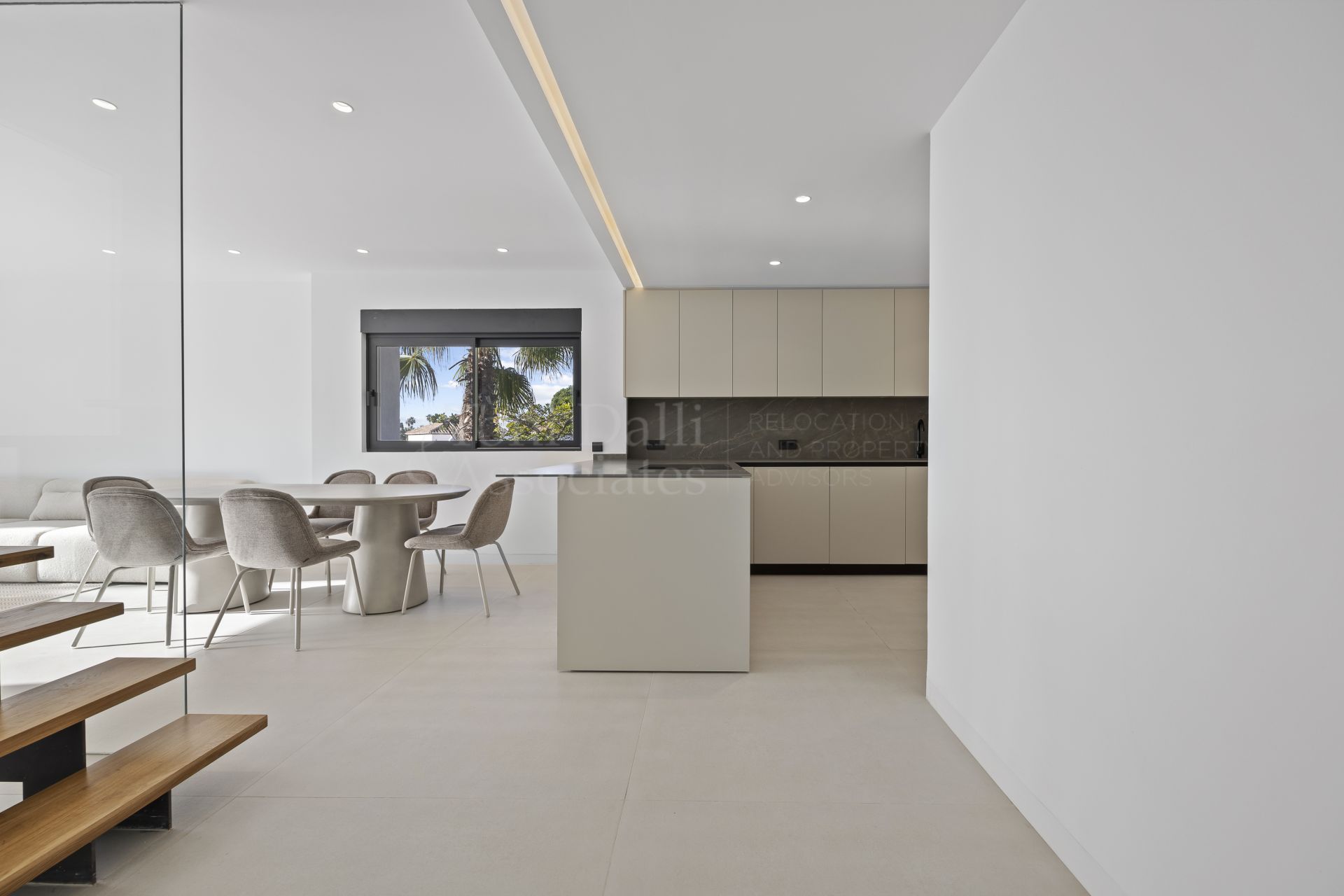 Duplex Penthouse in El Paraiso, Estepona