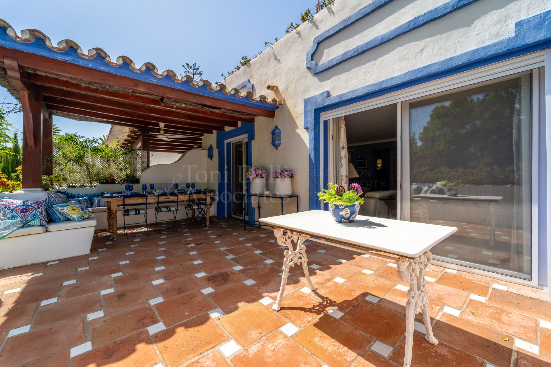 Semi Detached Villa in Marbella Hill Club, Marbella