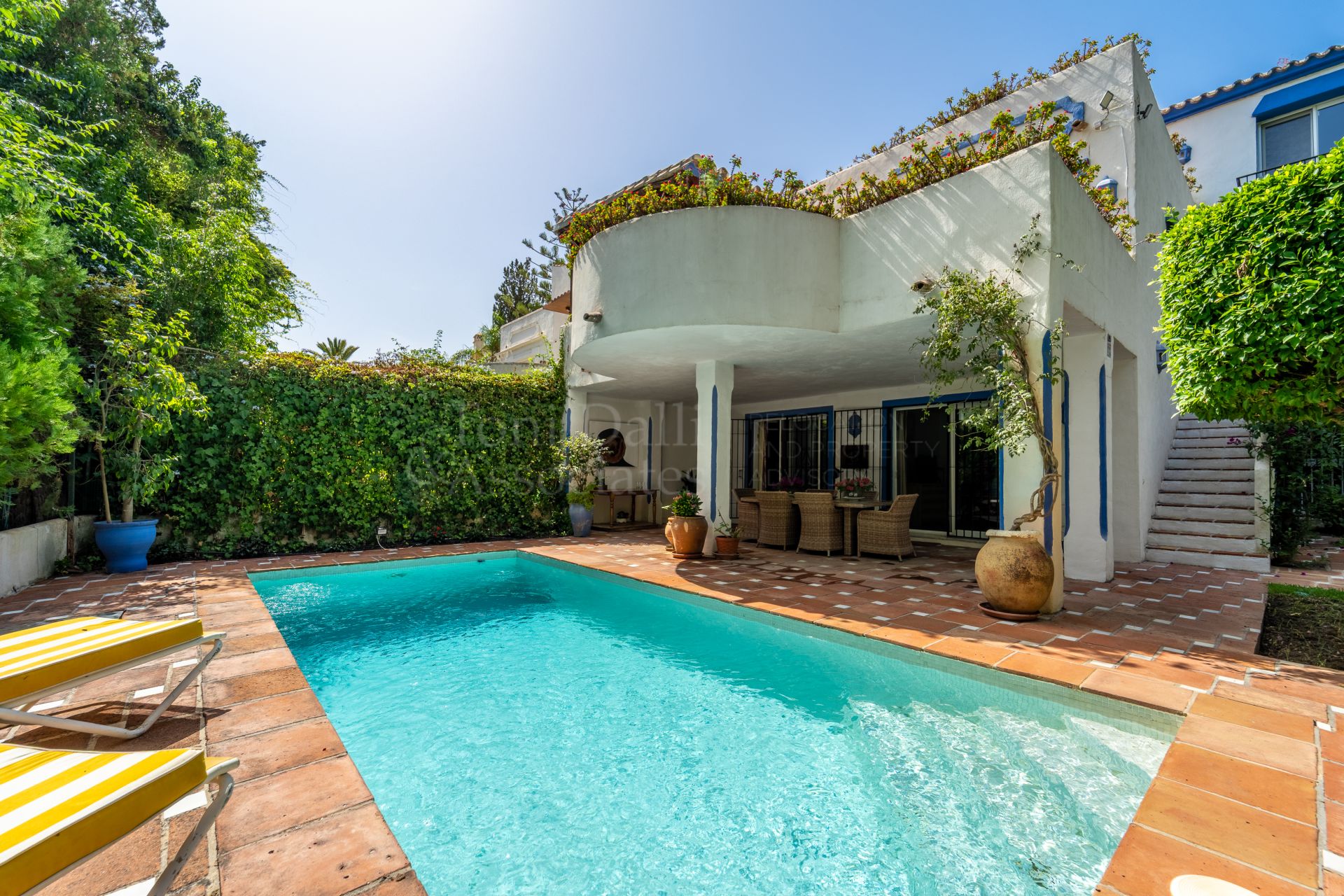 Semi Detached Villa in Marbella Hill Club, Marbella