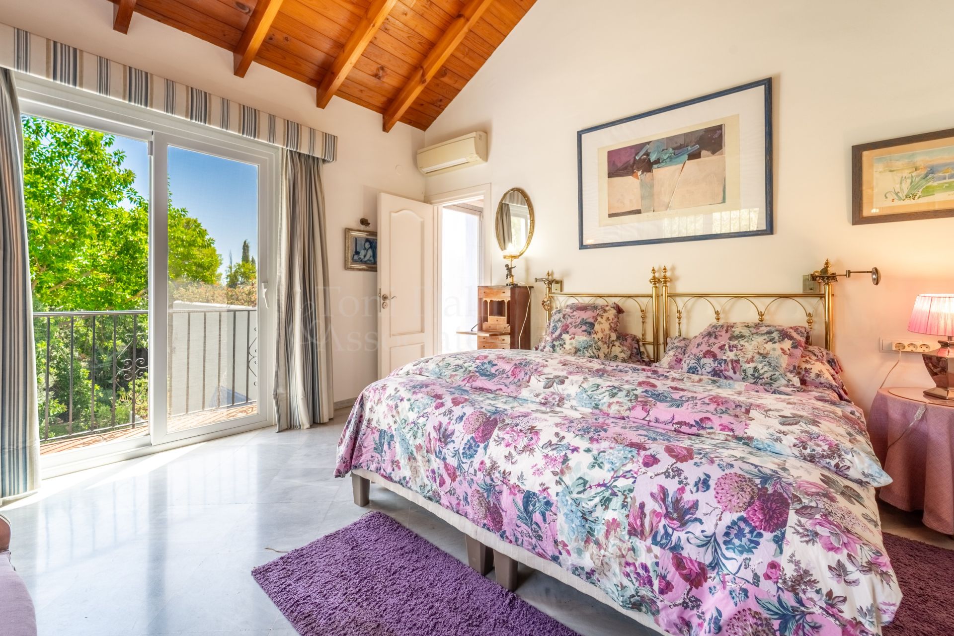 Semi Detached Villa in Marbella Hill Club, Marbella