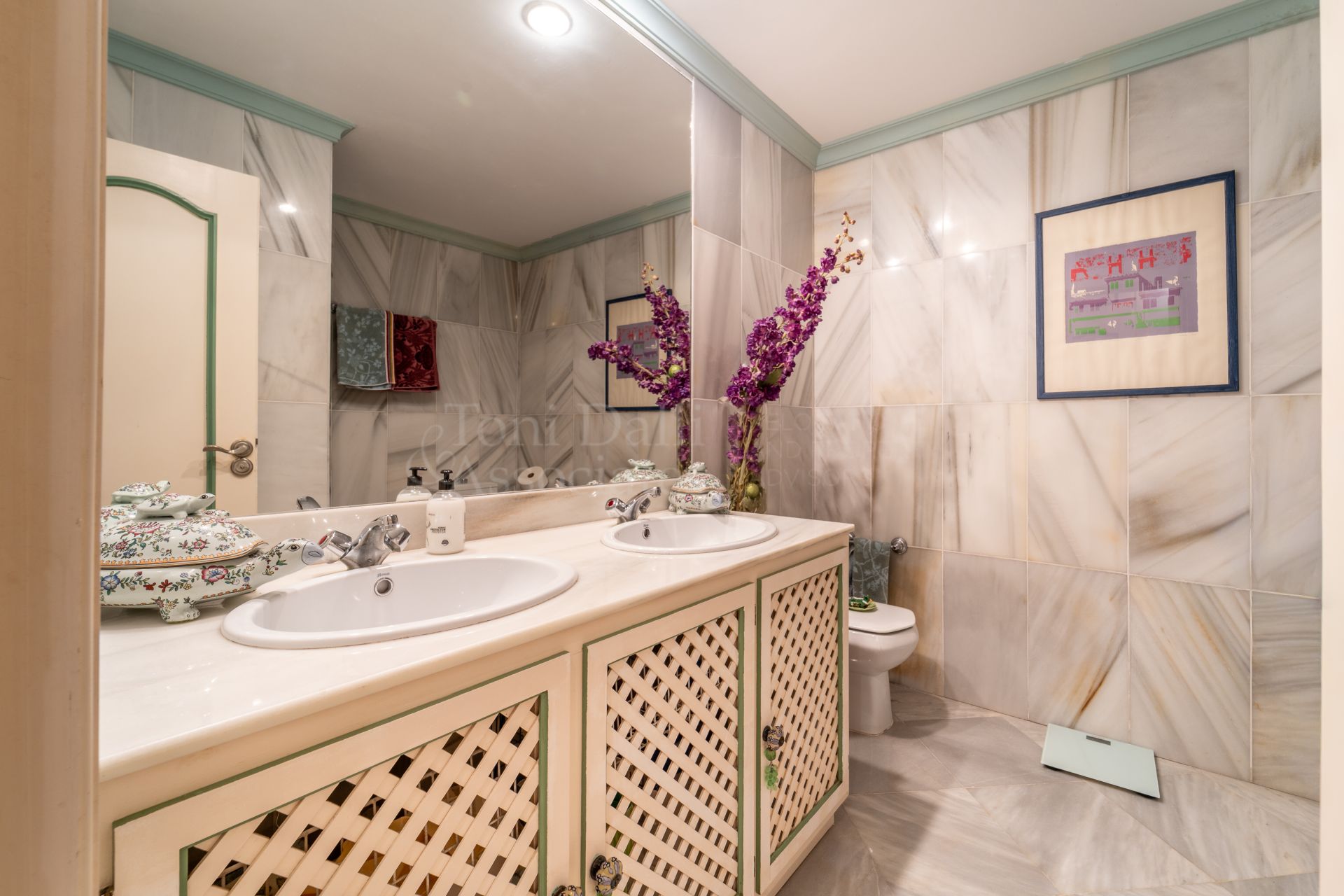 Semi Detached Villa in Marbella Hill Club, Marbella