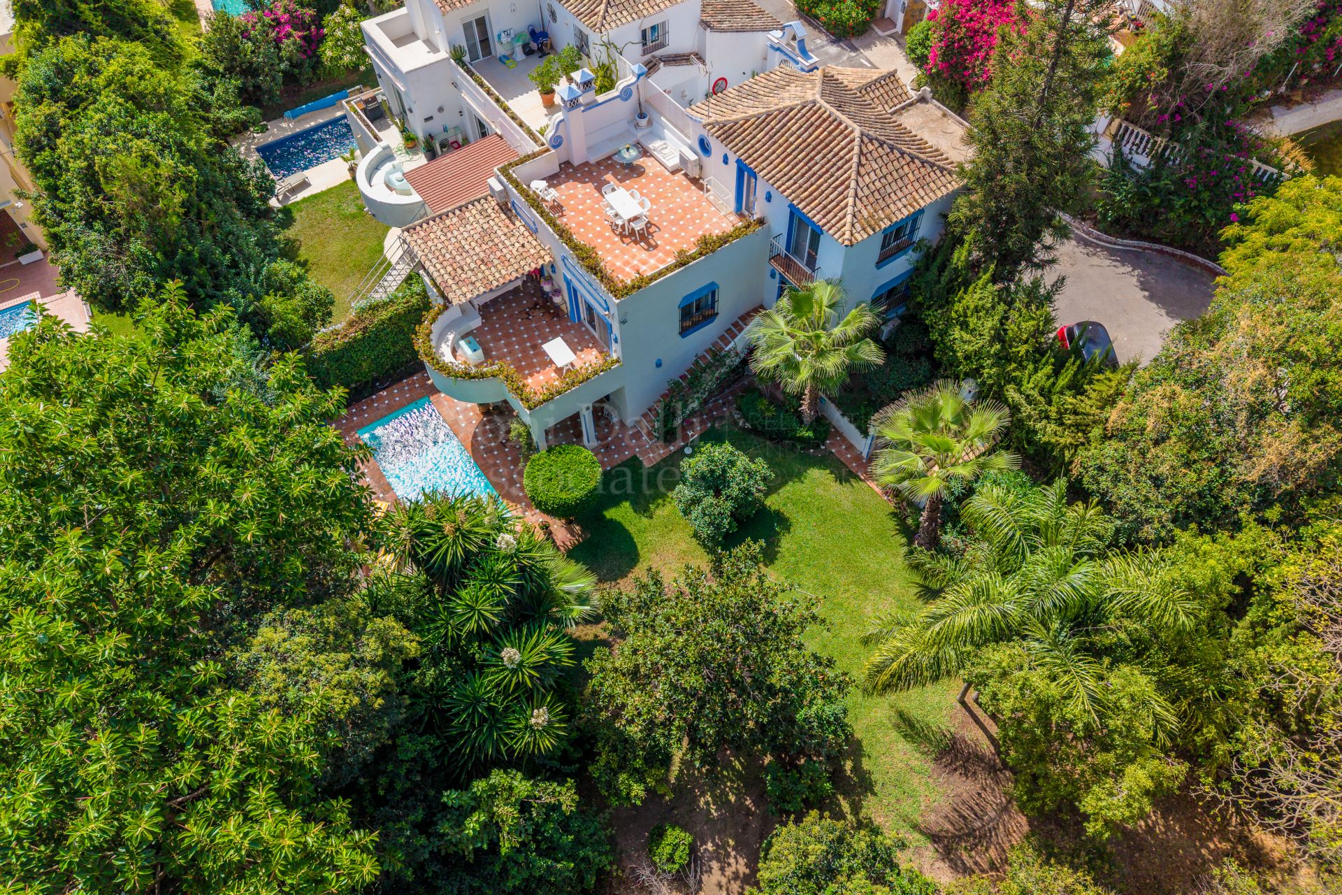 Semi Detached Villa in Marbella Hill Club, Marbella