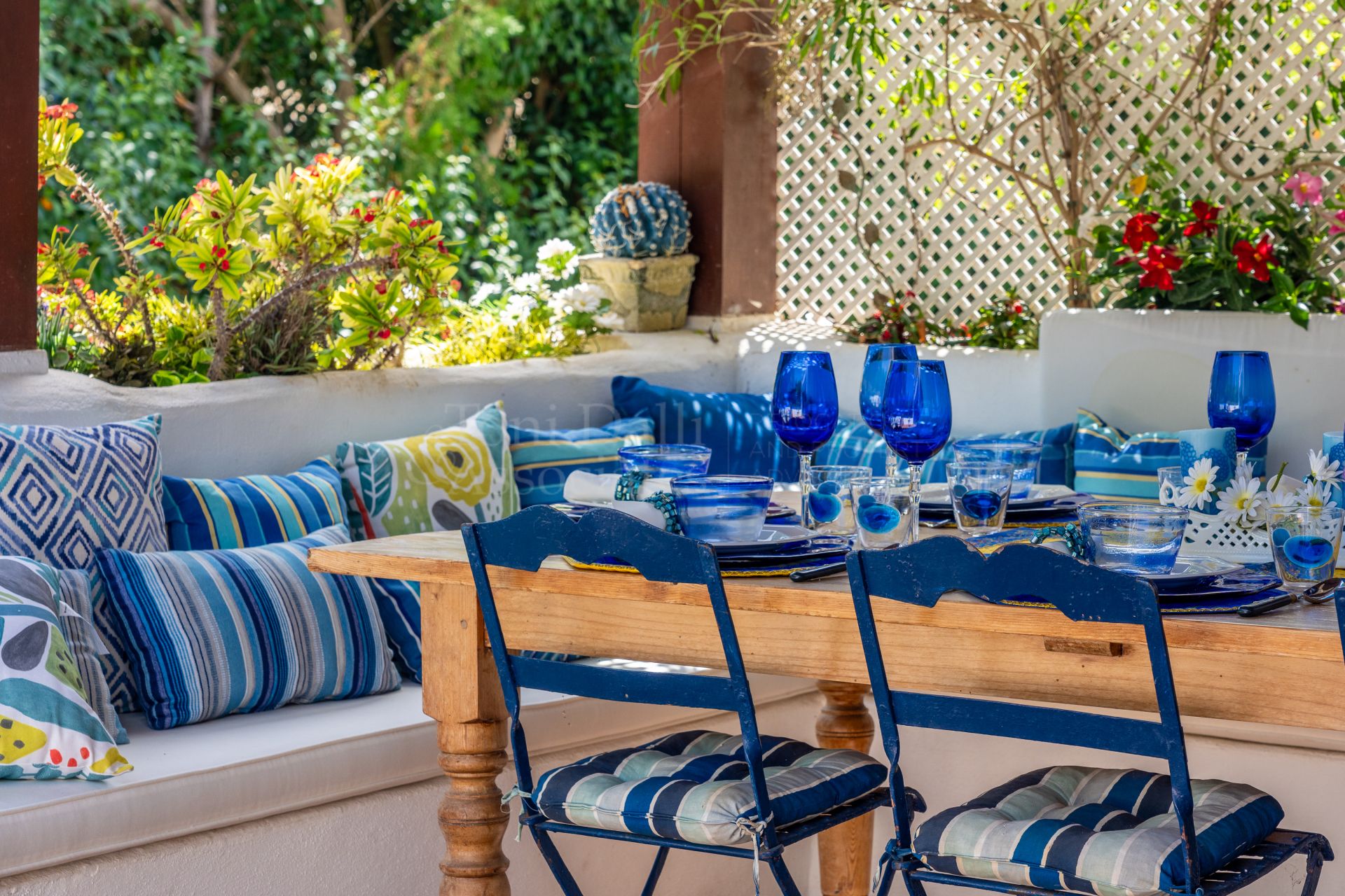 Semi Detached Villa in Marbella Hill Club, Marbella