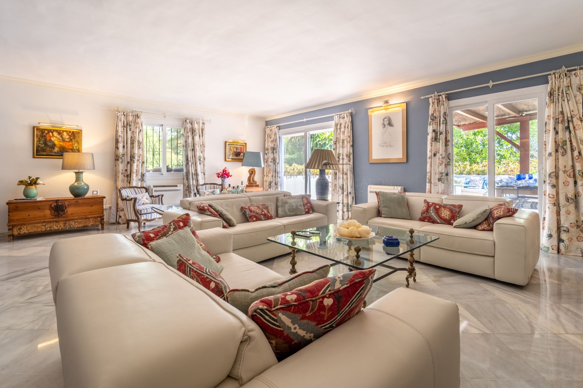 Semi Detached Villa in Marbella Hill Club, Marbella