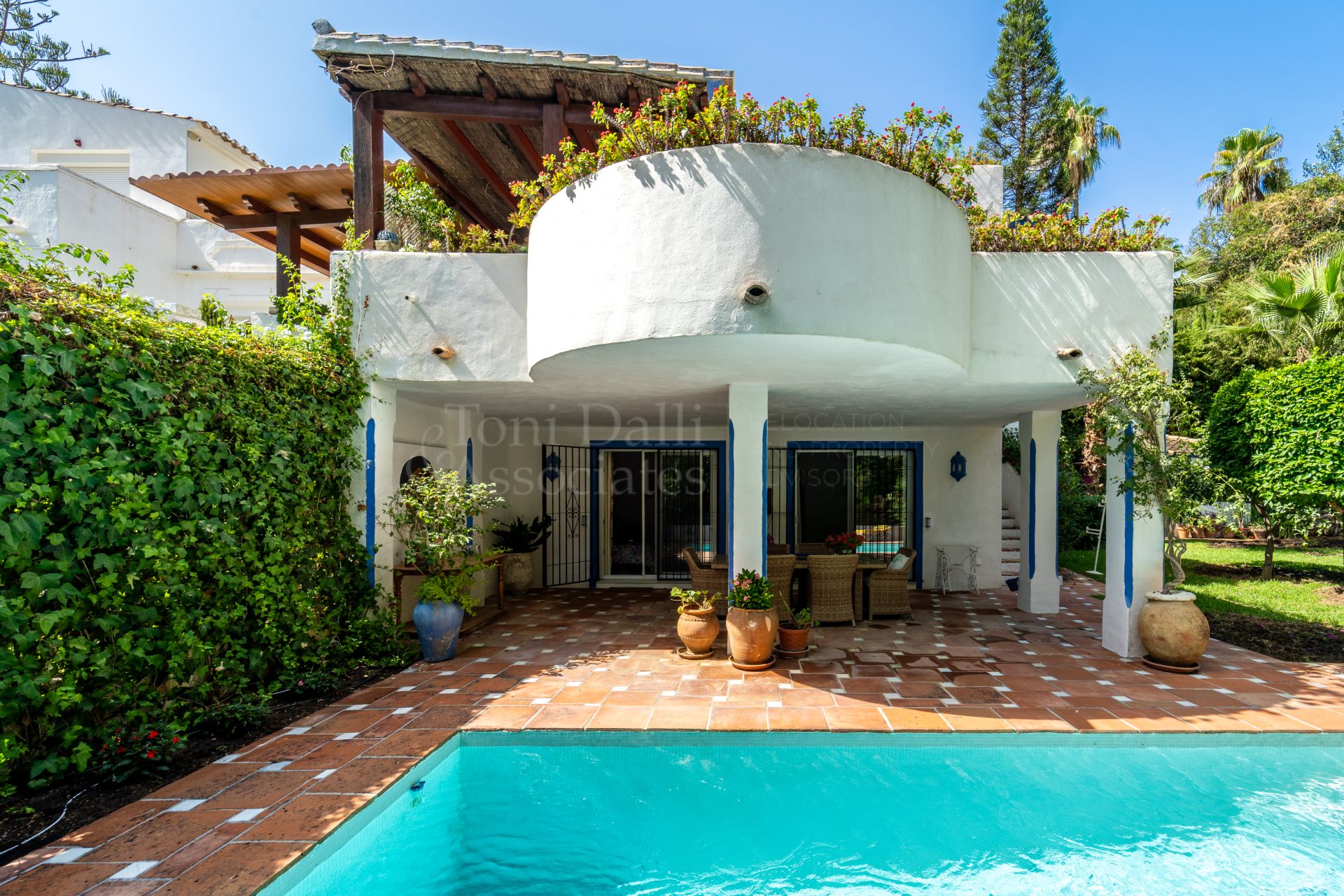 Semi Detached Villa in Marbella Hill Club, Marbella