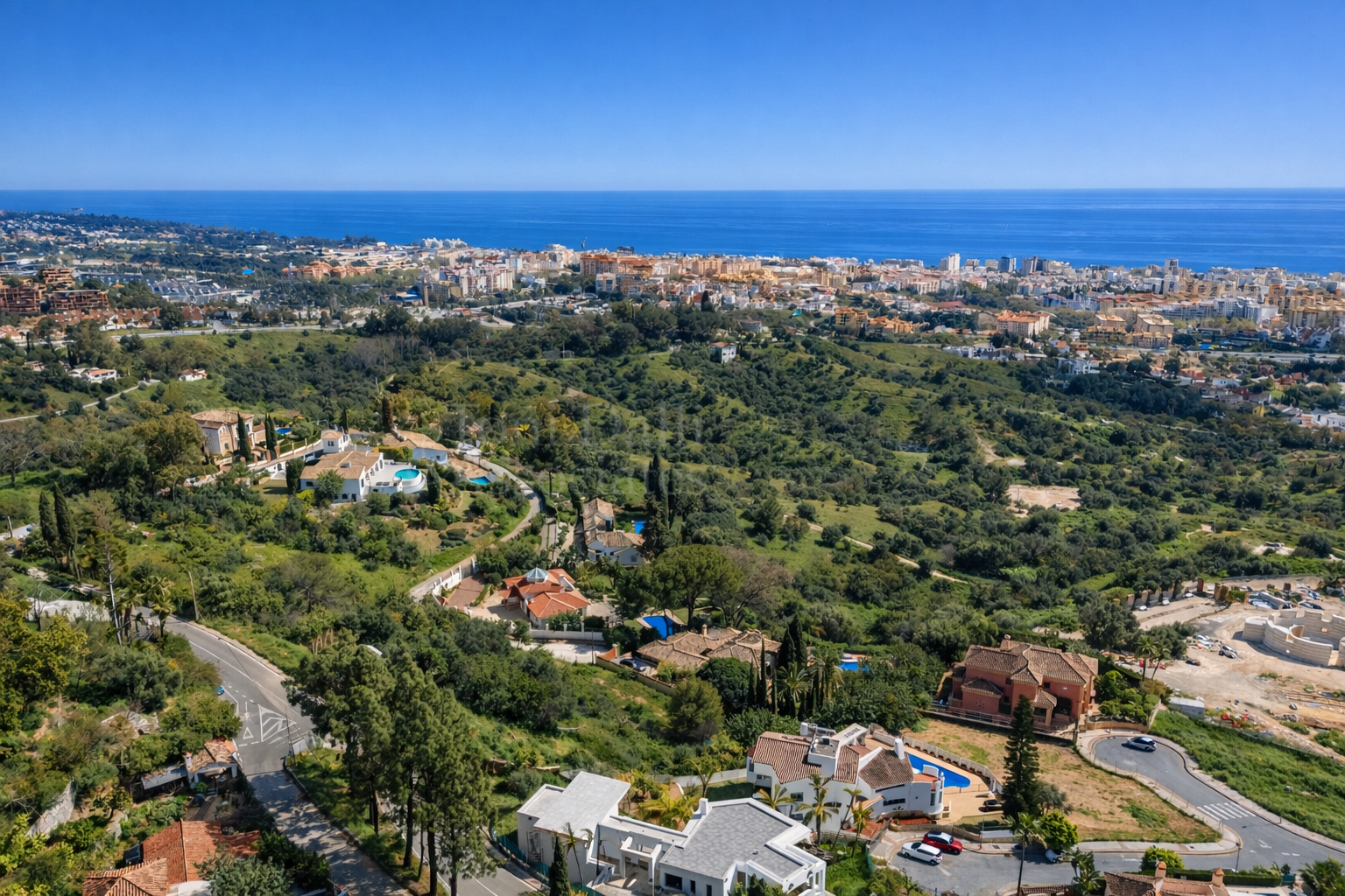 Plot in La Montua, Marbella