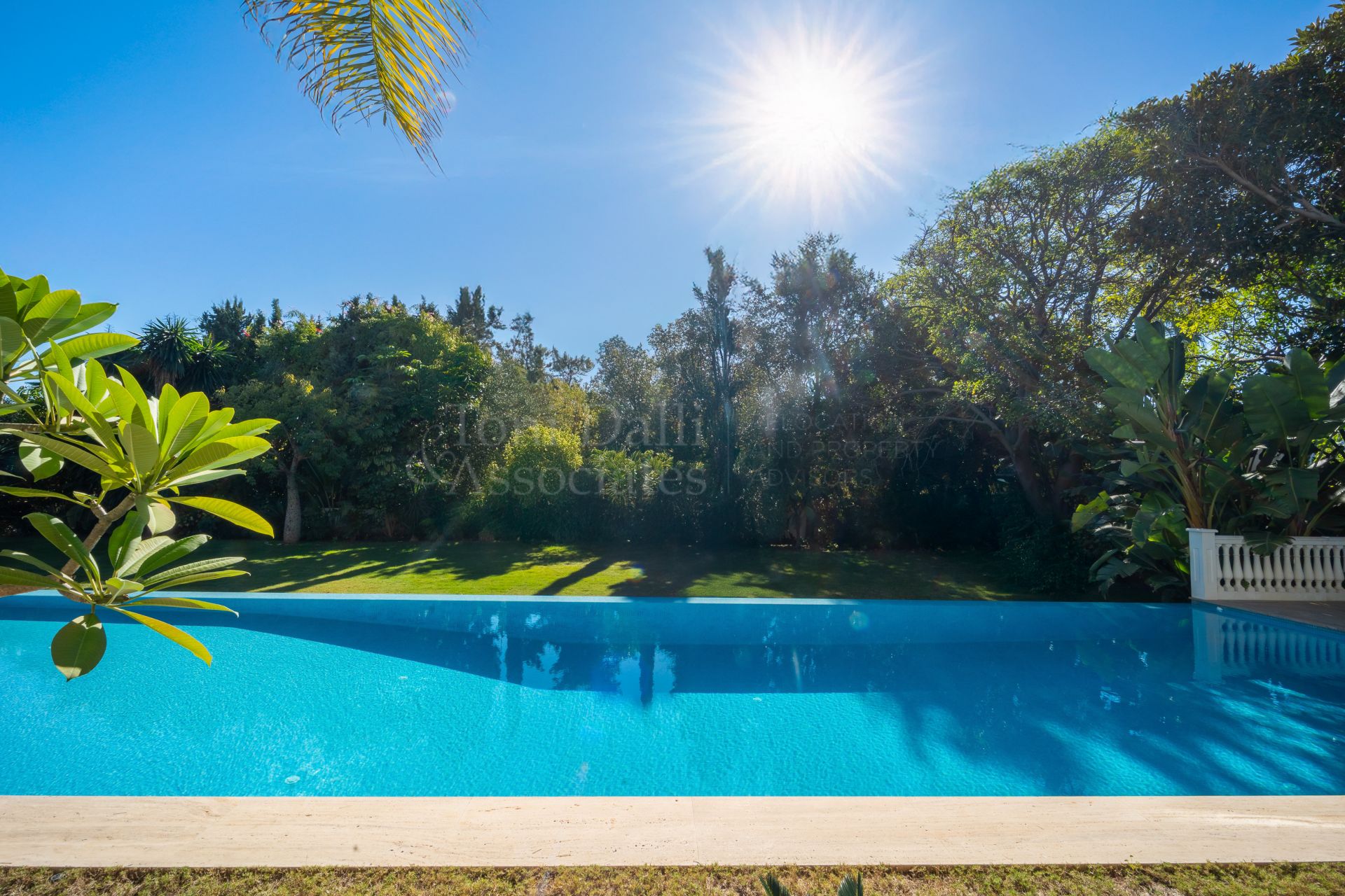 Villa in Casasola, Estepona