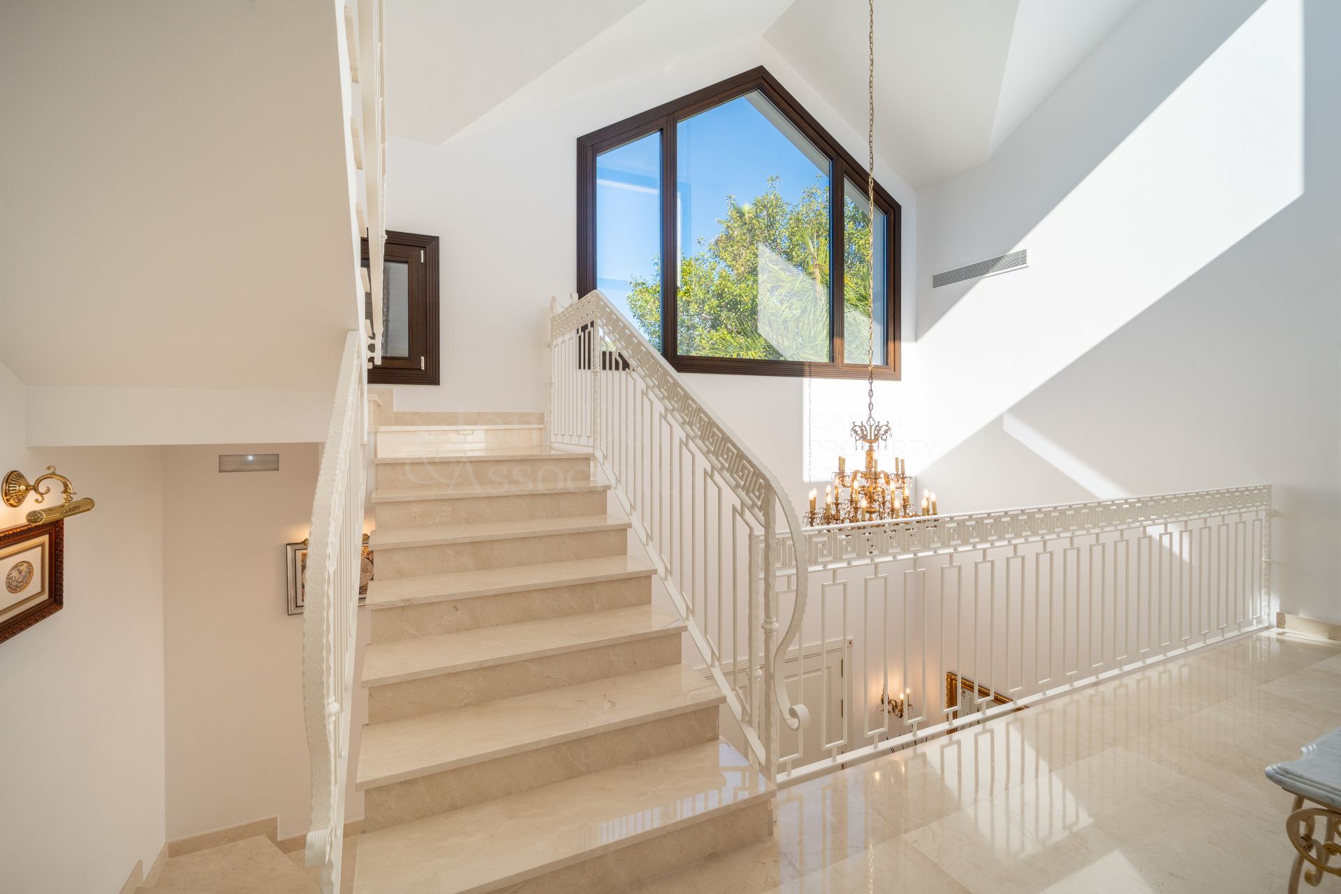 Villa in Casasola, Estepona