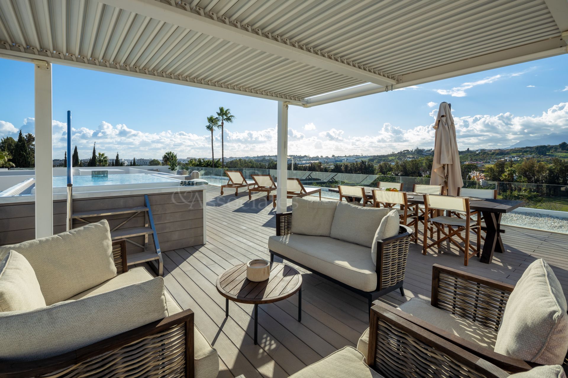 Villa in Nueva Andalucia, Marbella