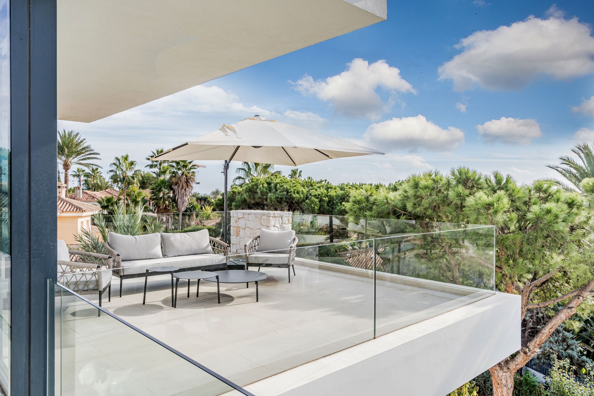 Villa in Marbesa, Marbella