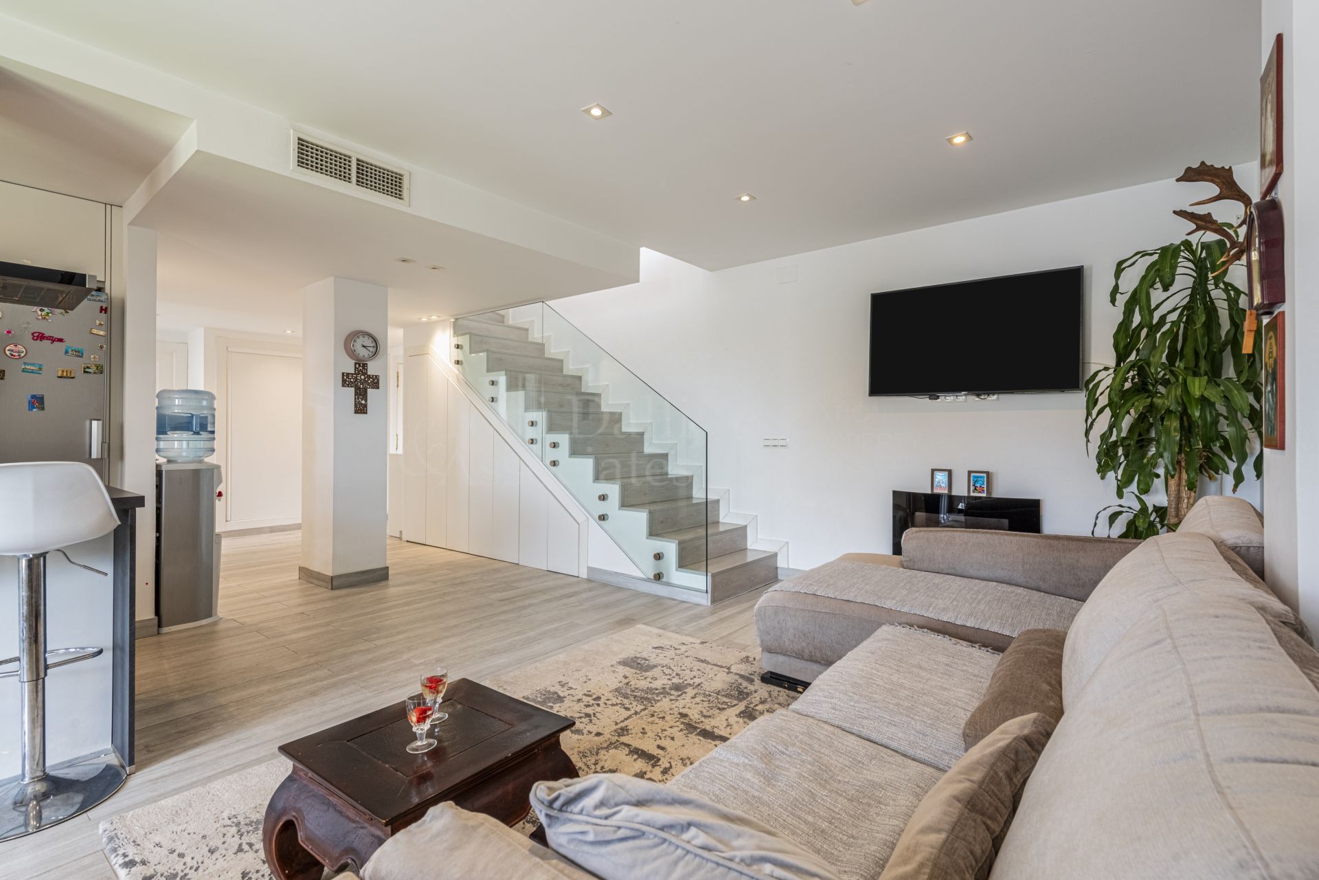 Duplex Penthouse in Los Pinos de Nagüeles, Marbella