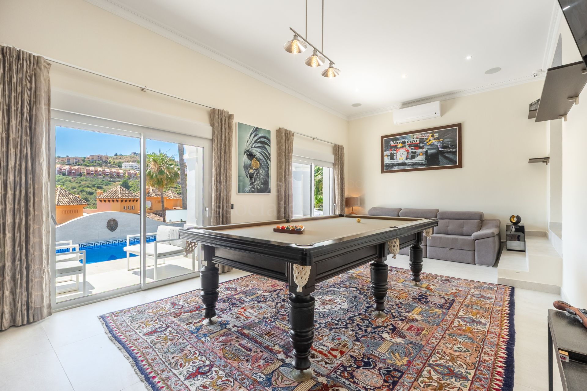 Villa in La Alqueria, Benahavis