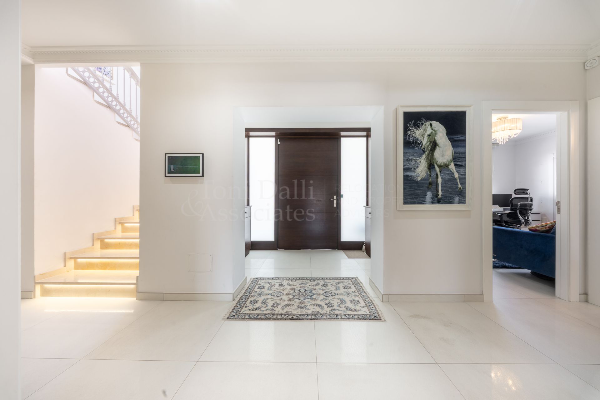 Villa in La Alqueria, Benahavis