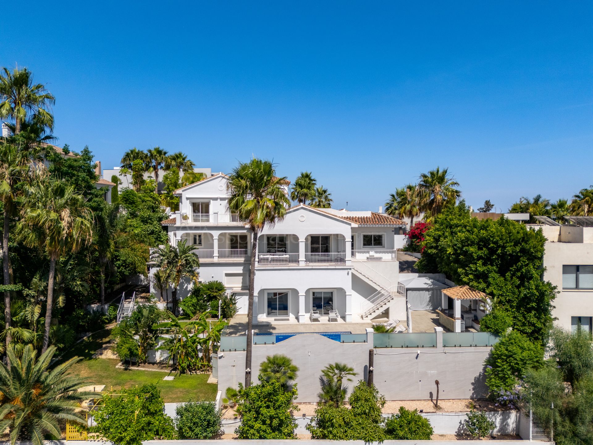 Villa in La Alqueria, Benahavis