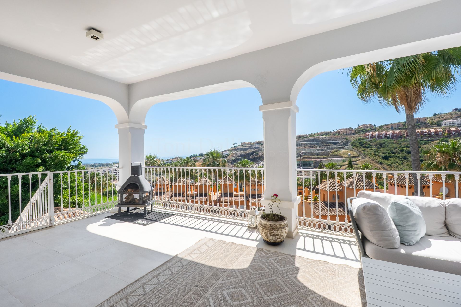 Villa in La Alqueria, Benahavis
