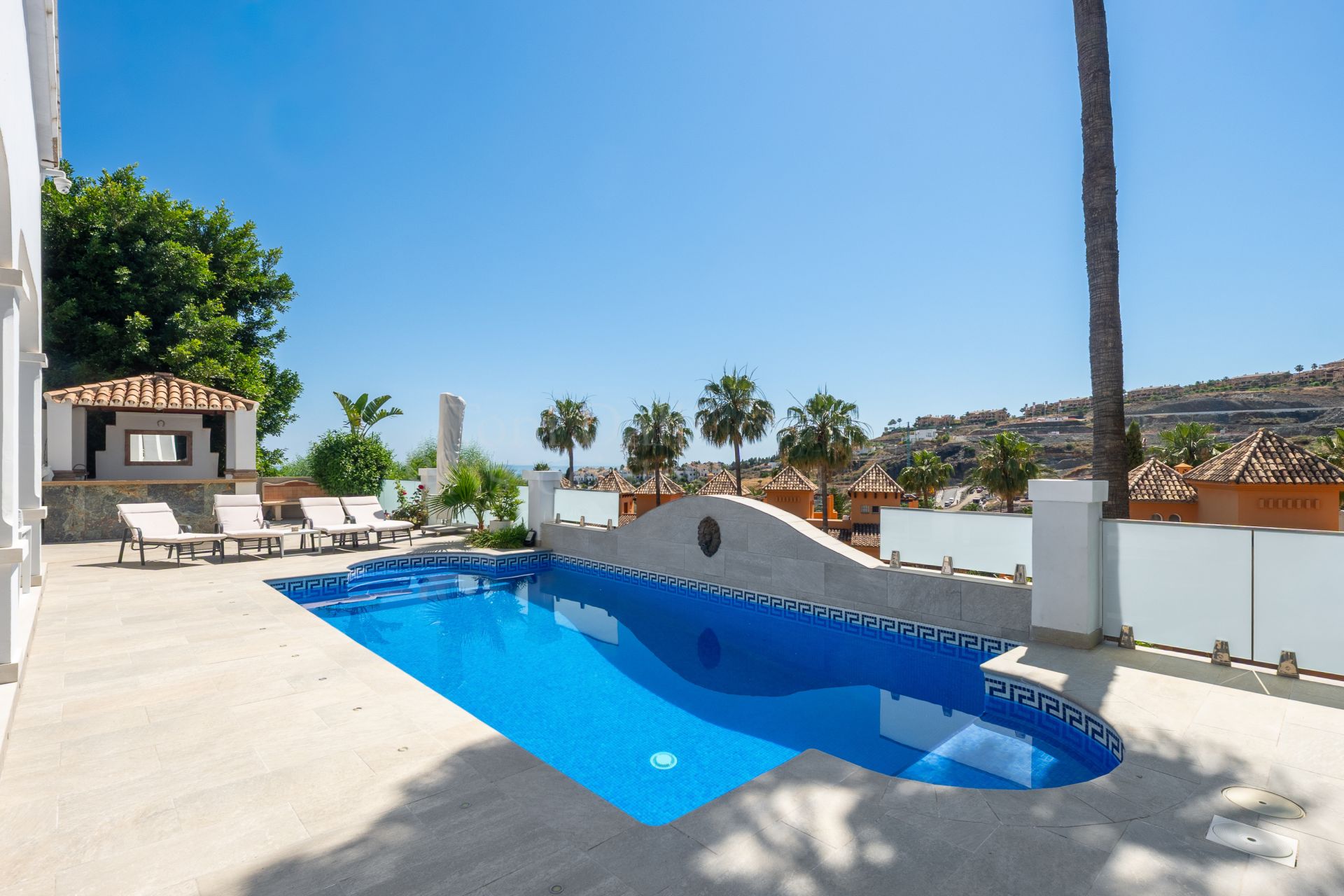 Villa in La Alqueria, Benahavis