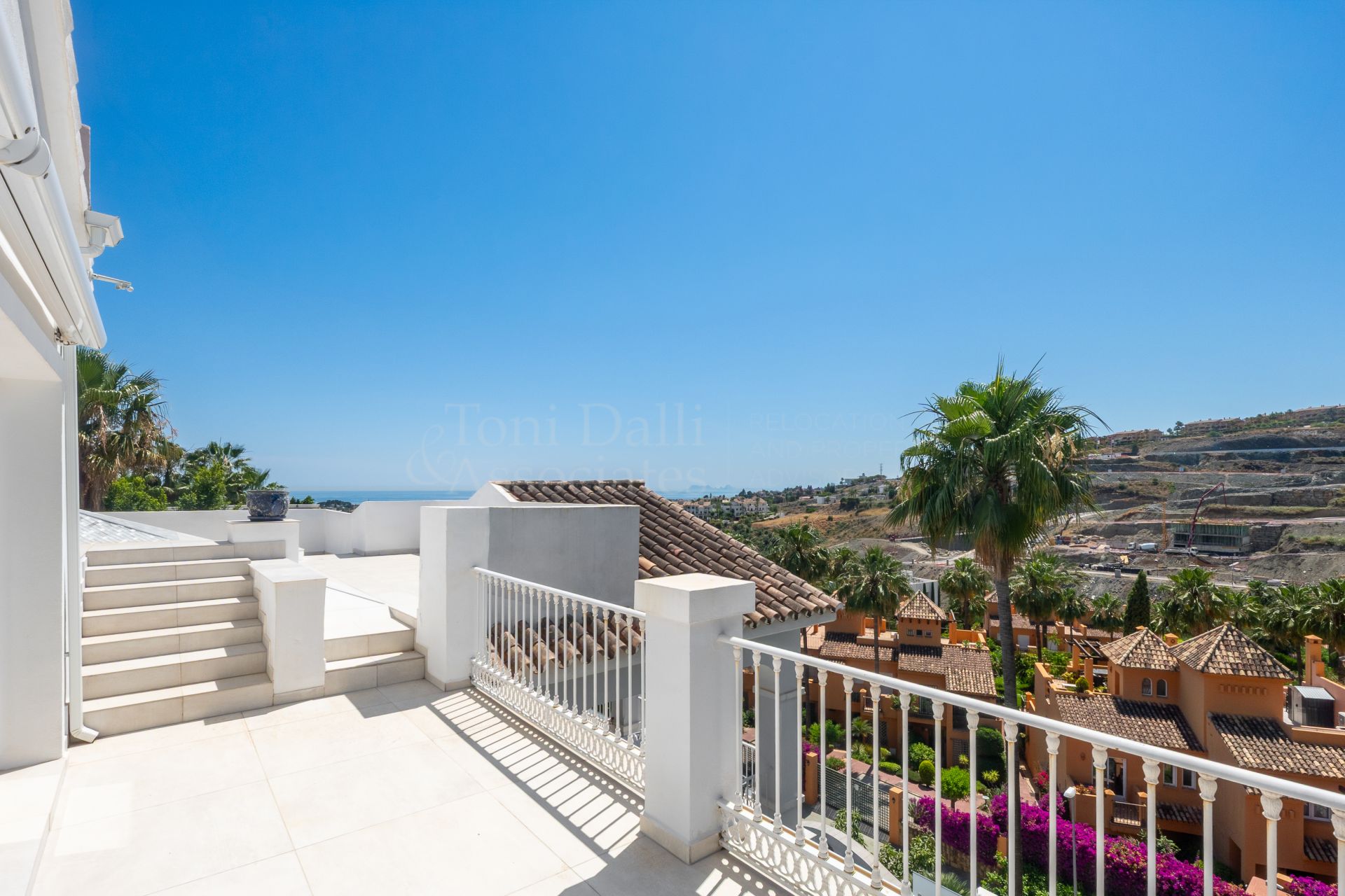 Villa in La Alqueria, Benahavis