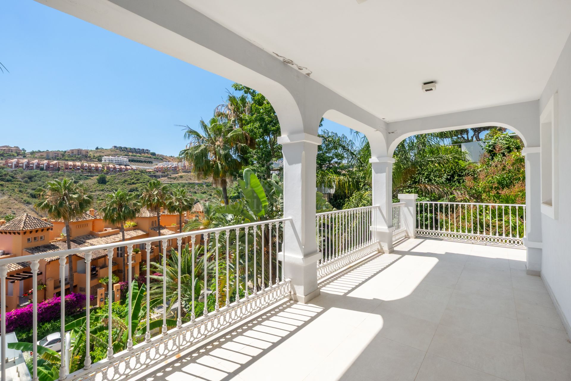 Villa in La Alqueria, Benahavis