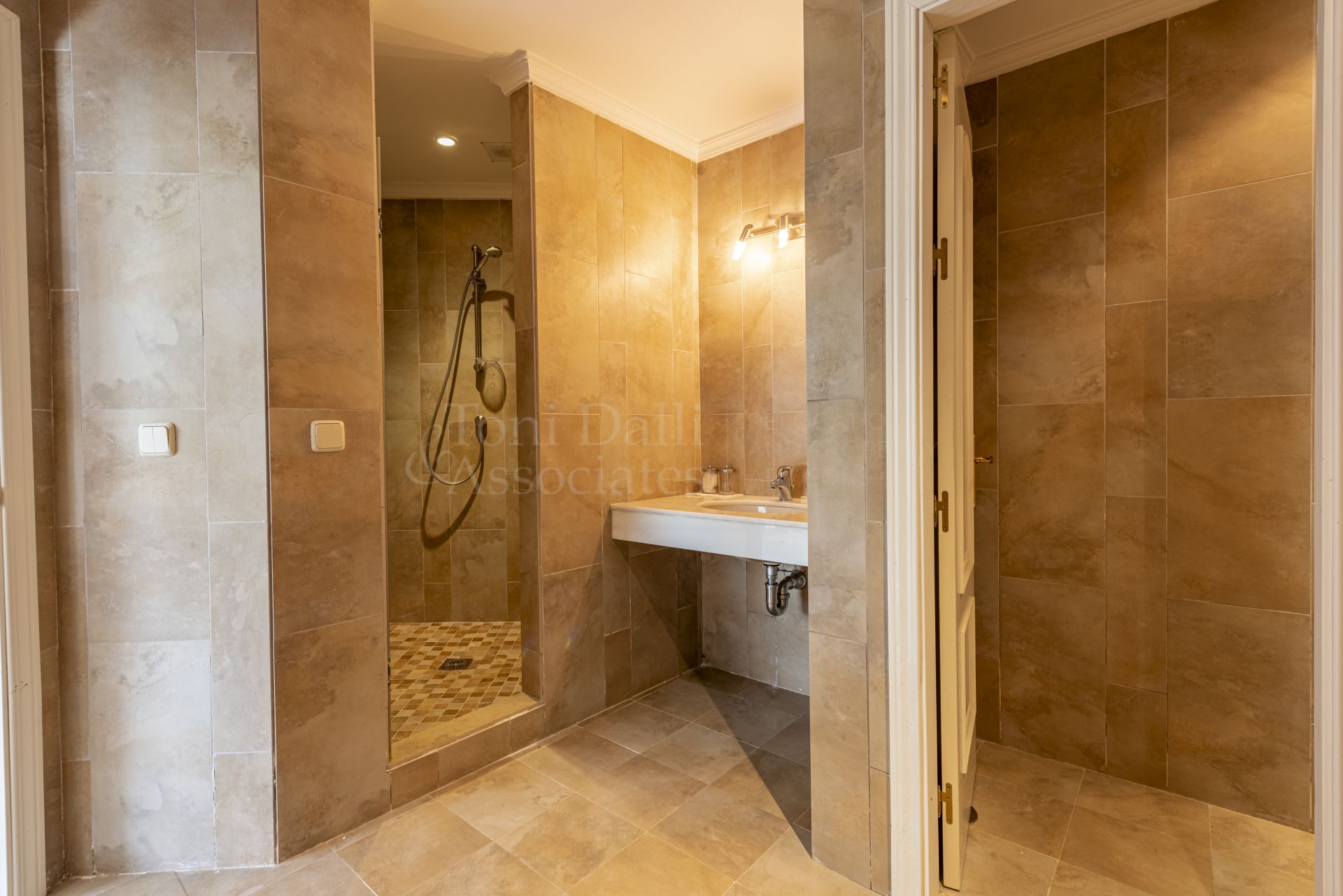 Villa in La Quinta, Benahavis