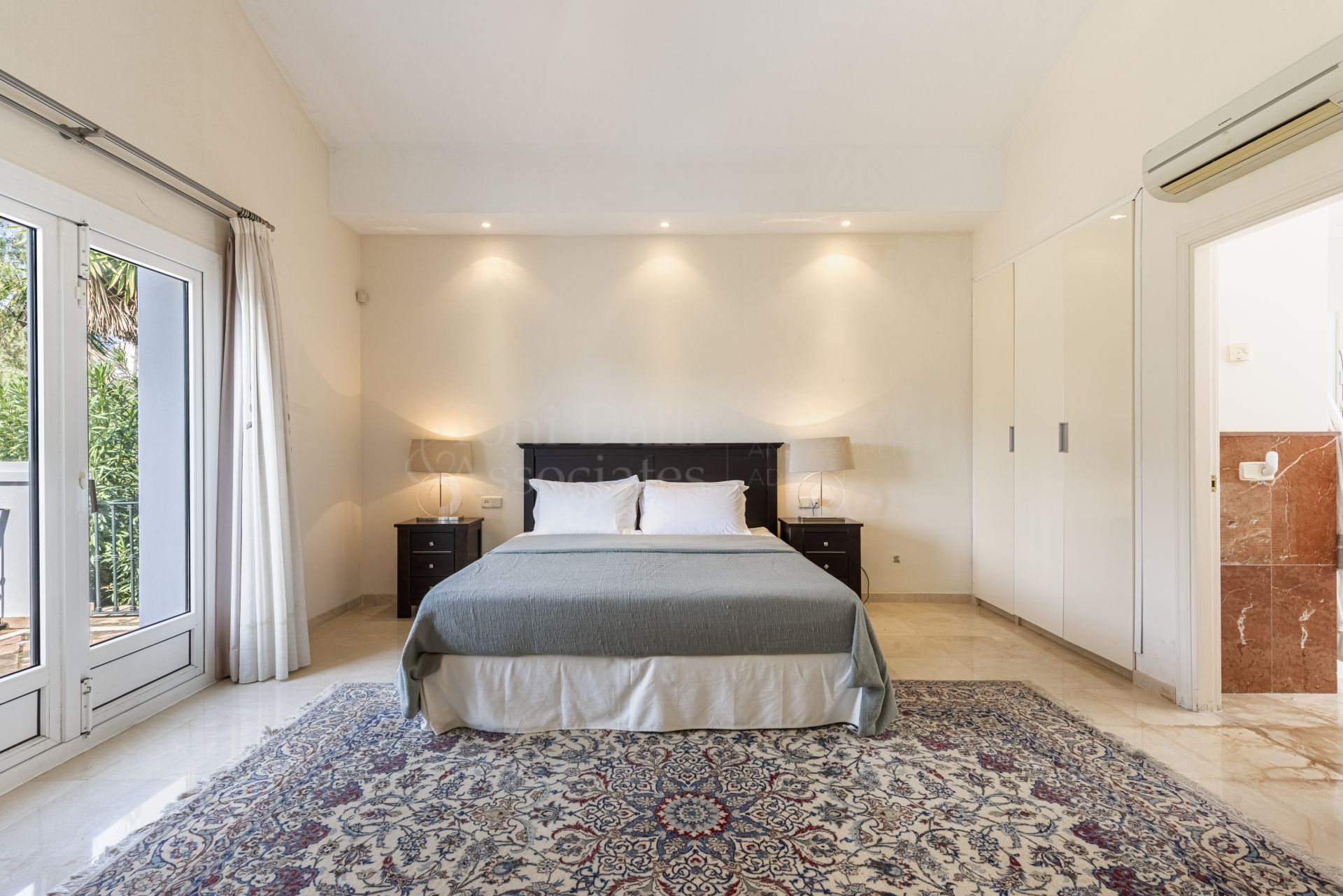 Villa in La Quinta, Benahavis