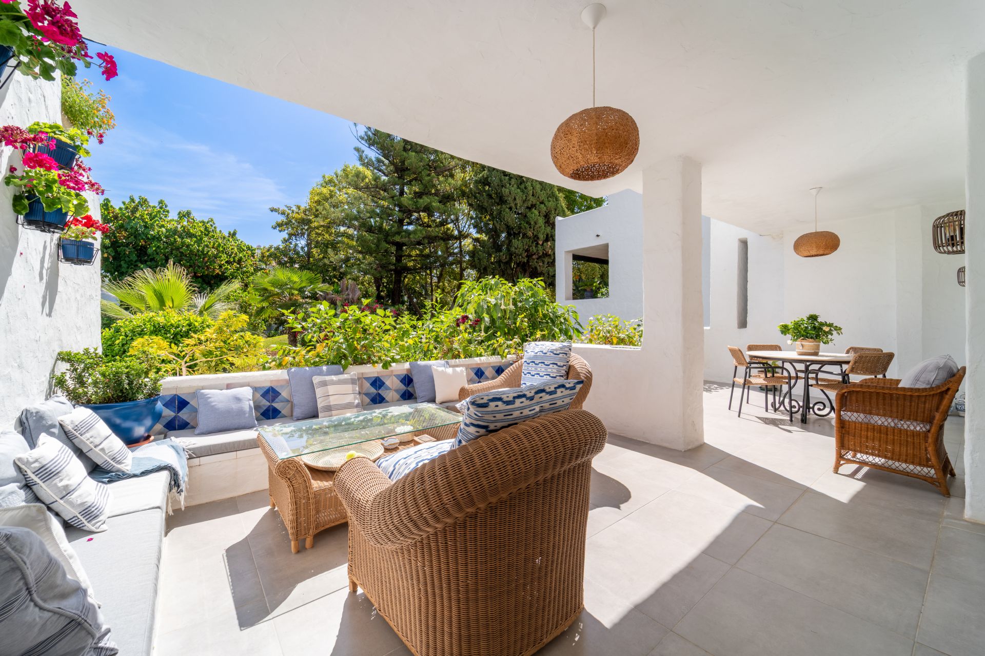 Ground Floor Apartment in Puente Romano II, Marbella
