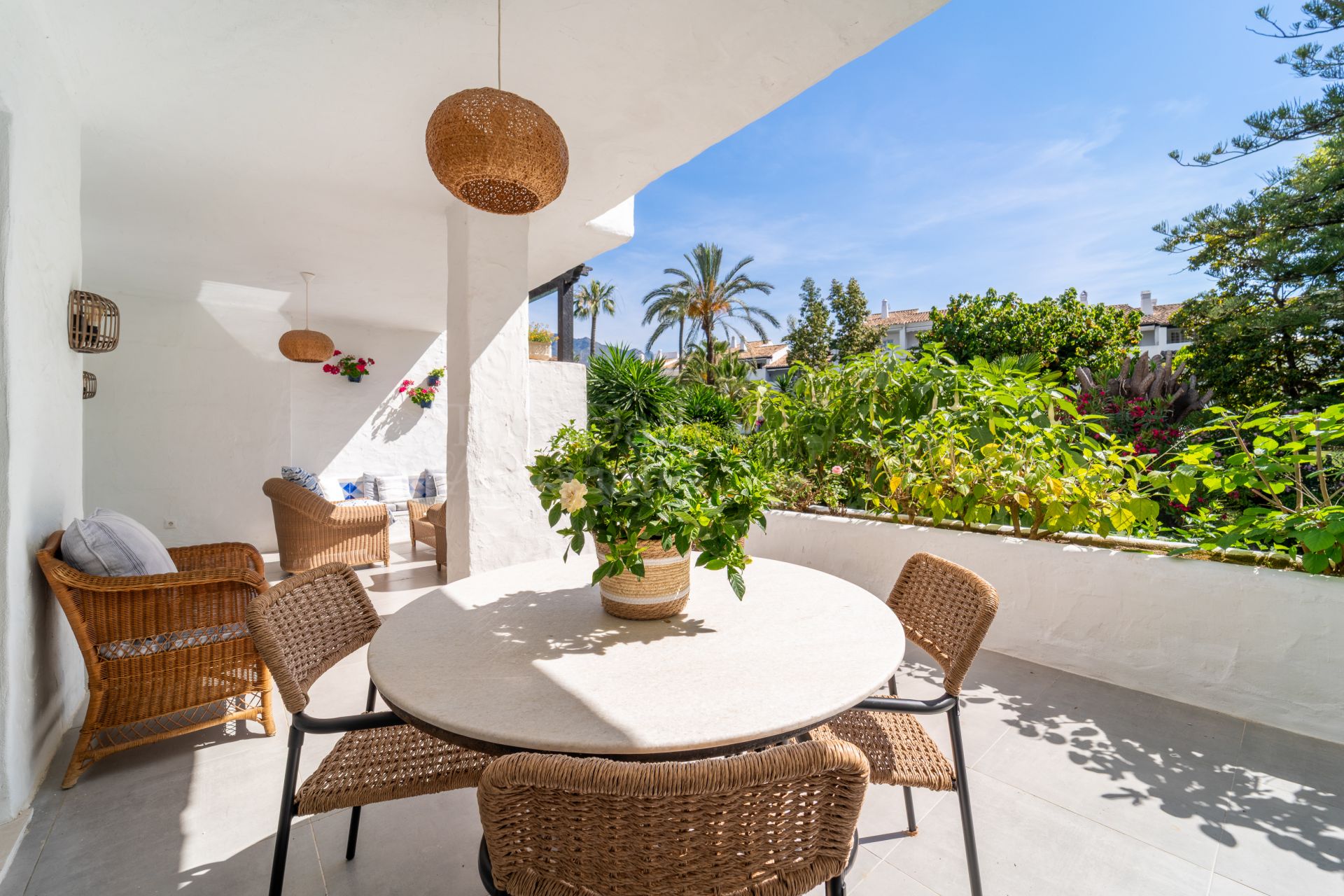 Ground Floor Apartment in Puente Romano II, Marbella