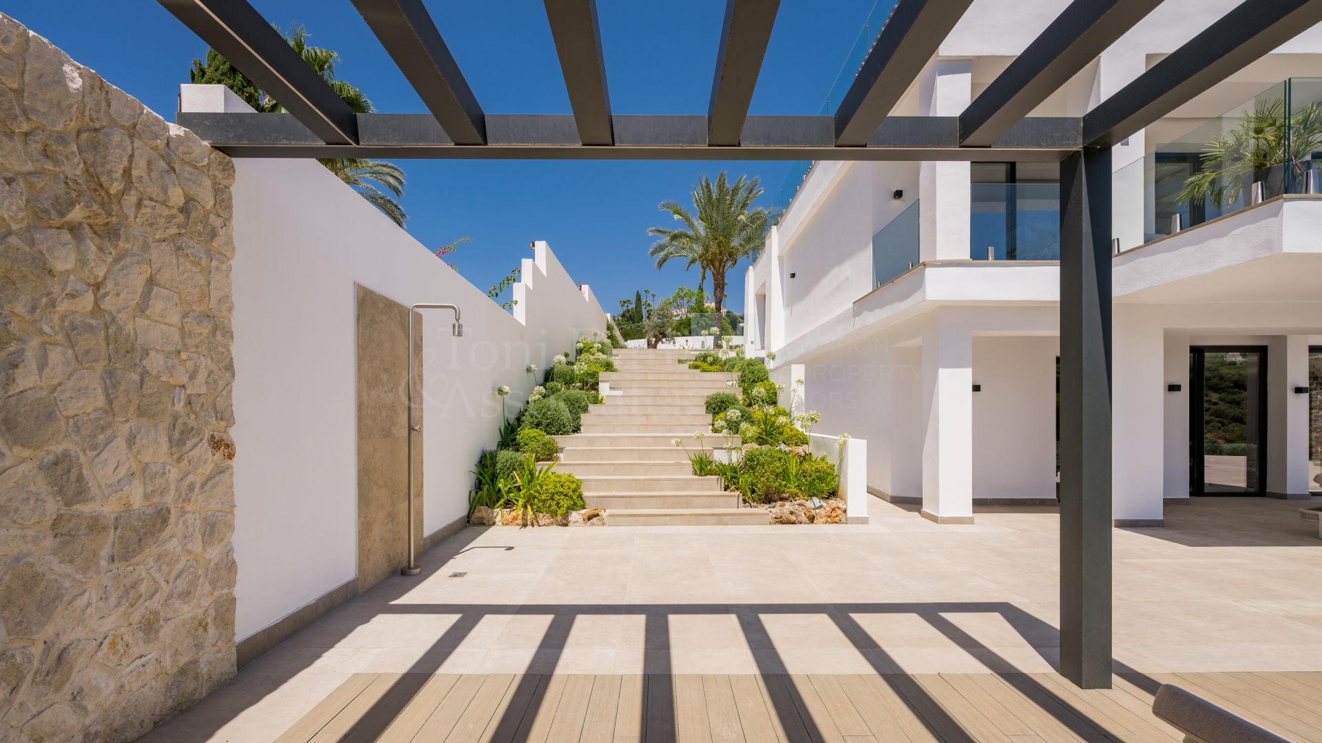 Villa in Los Flamingos, Benahavis