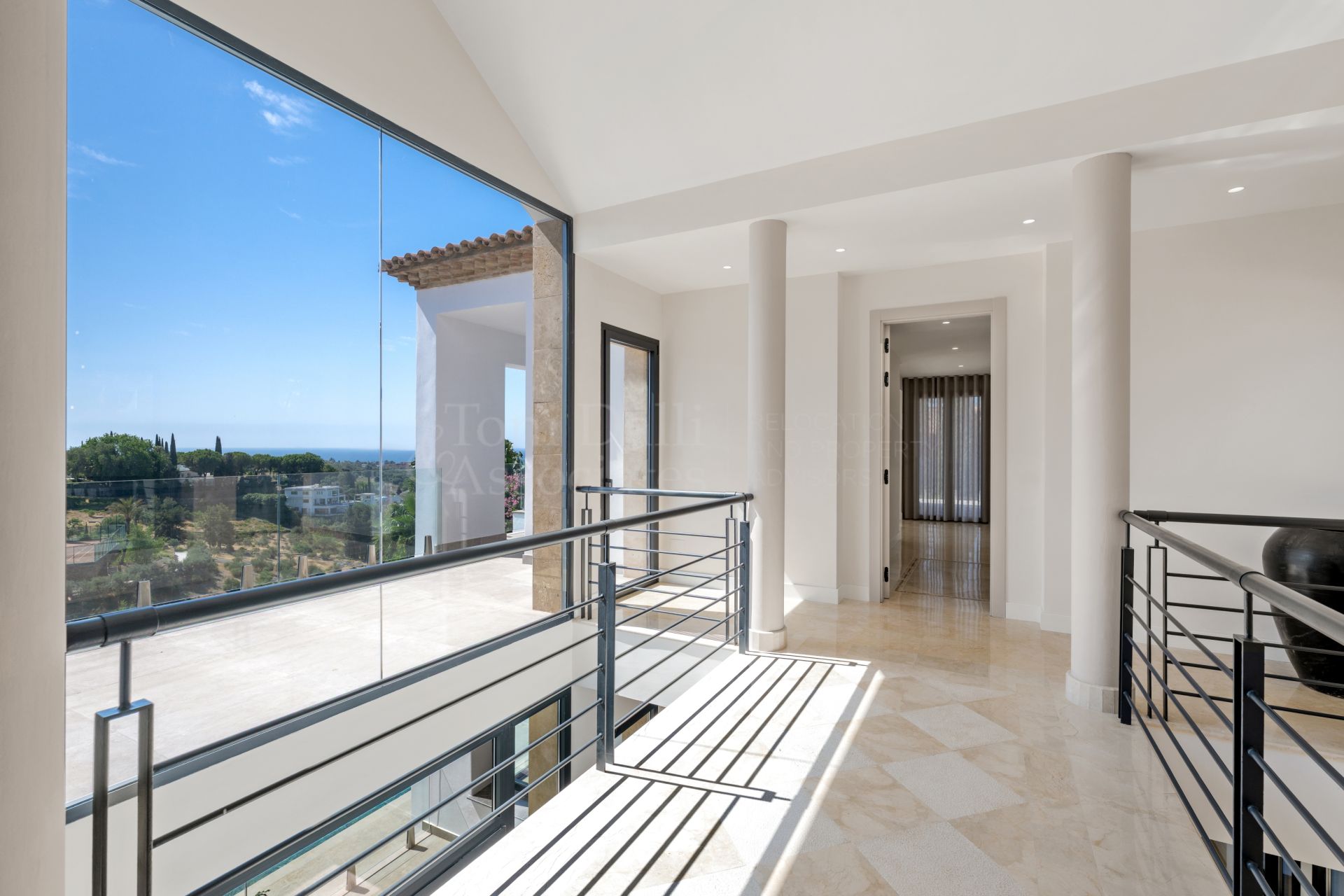 Villa in Los Flamingos, Benahavis