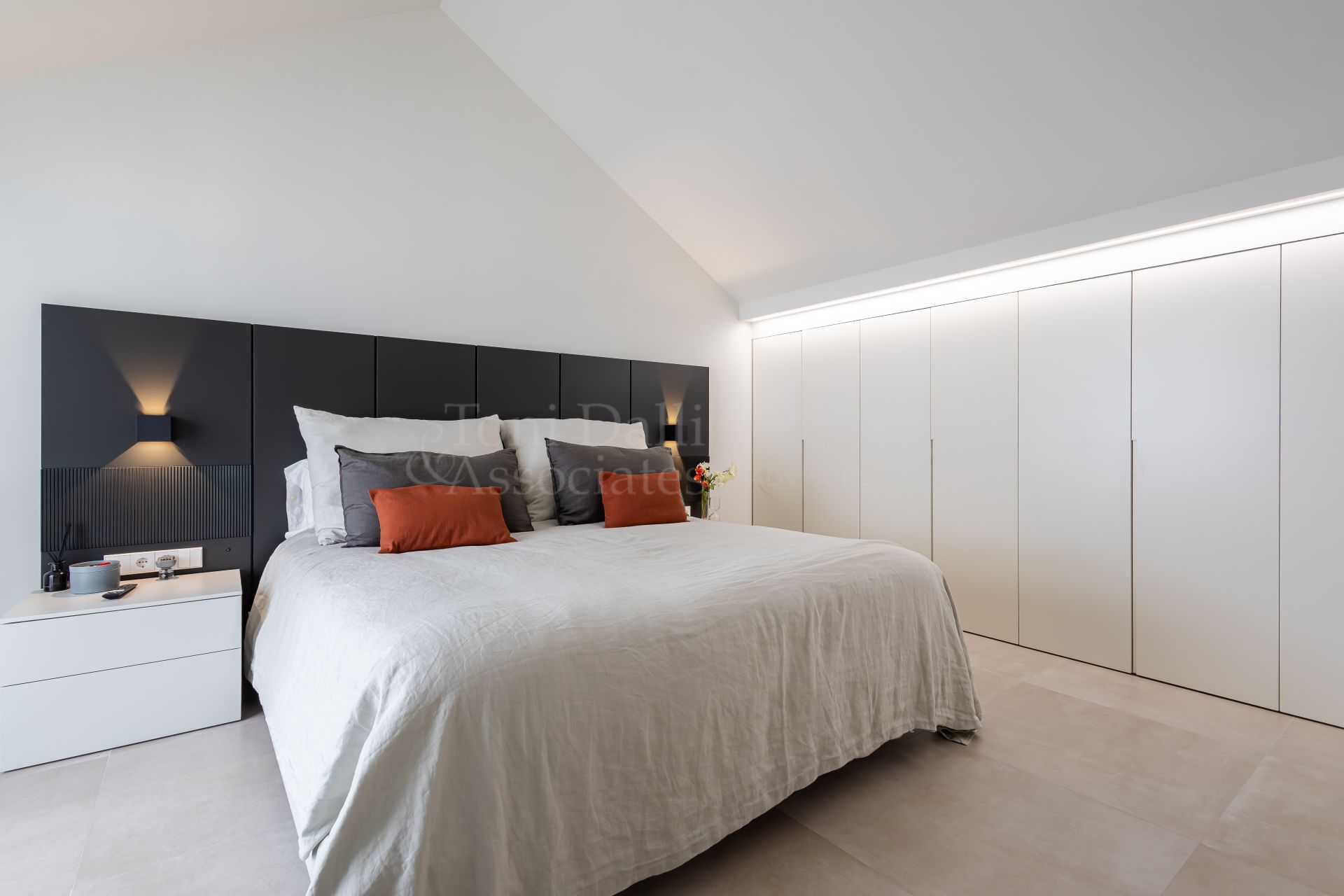 Duplex Penthouse in Marbella Centro, Marbella