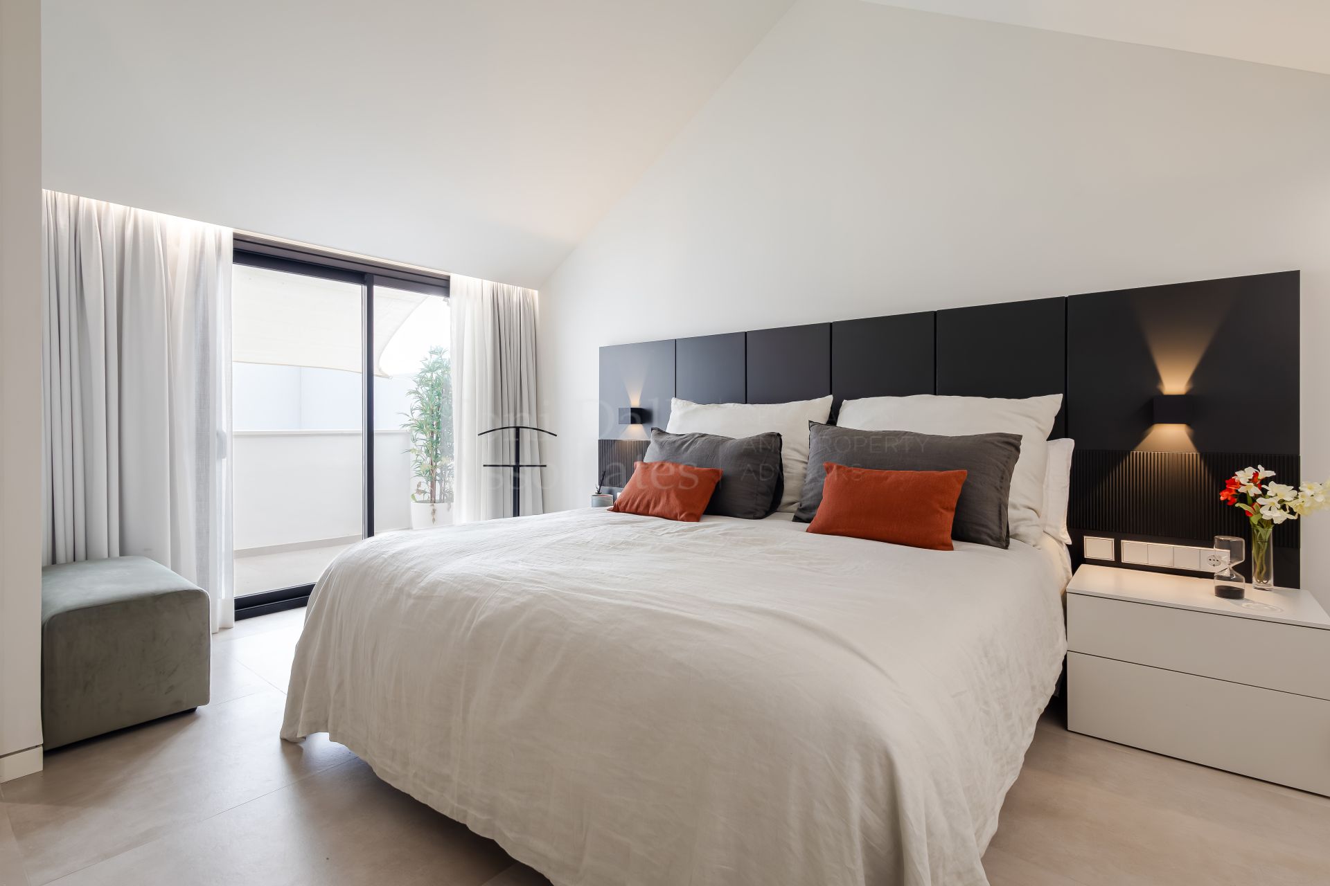 Duplex Penthouse in Marbella Centro, Marbella