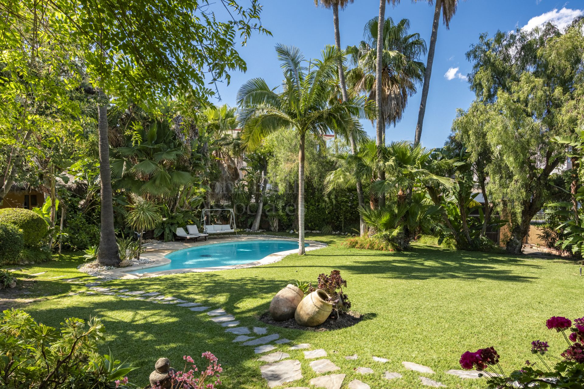 Villa in Atalaya de Rio Verde, Marbella