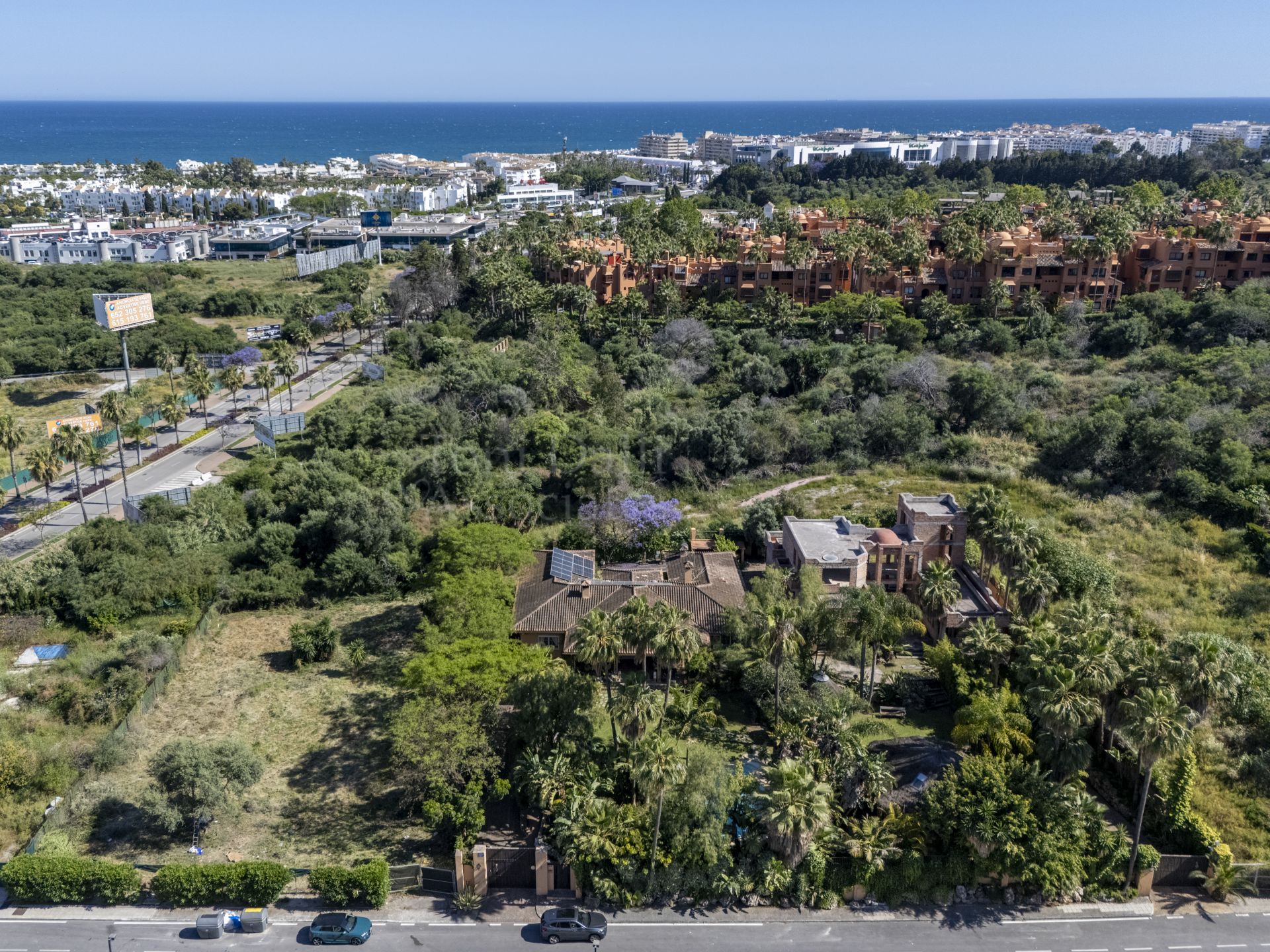 Villa in Atalaya de Rio Verde, Marbella