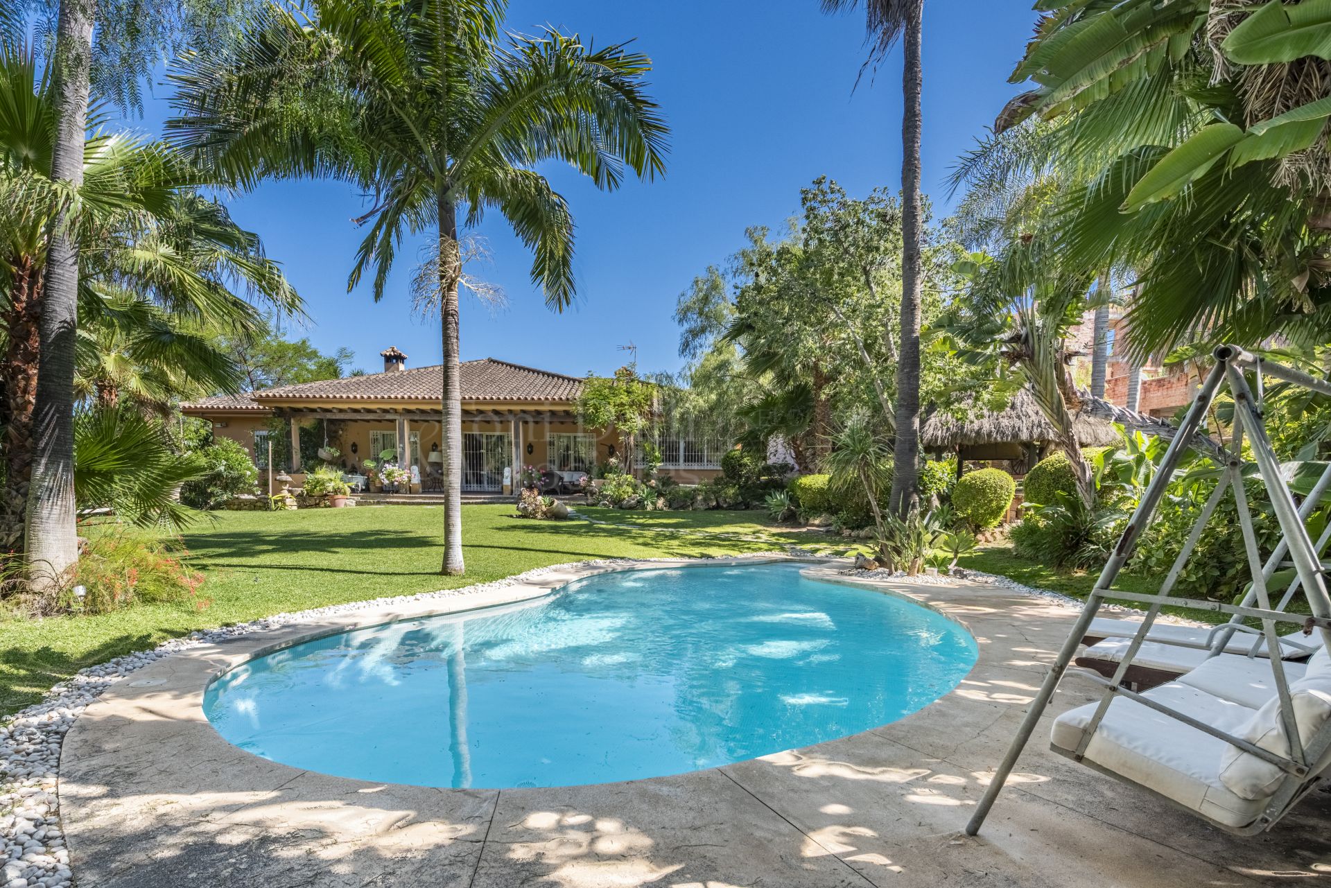 Villa in Atalaya de Rio Verde, Marbella