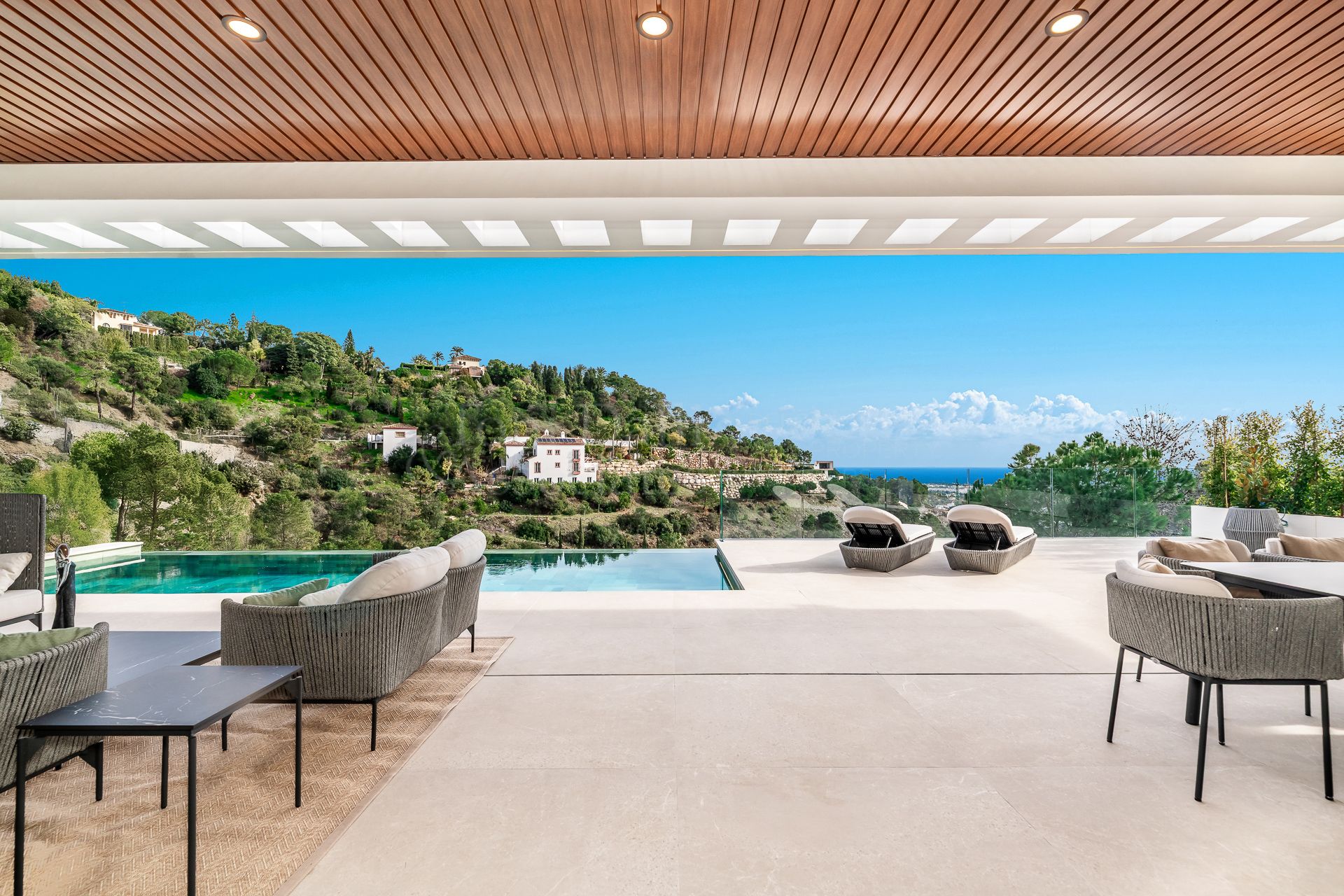 Villa in El Madroñal, Benahavis