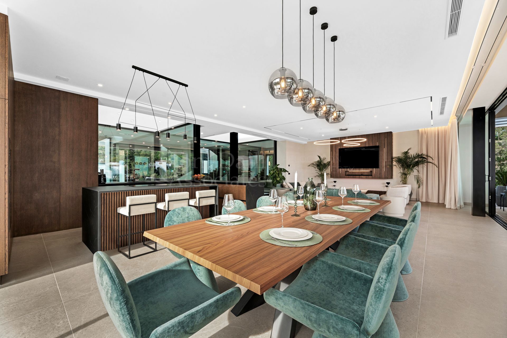 Villa in El Madroñal, Benahavis