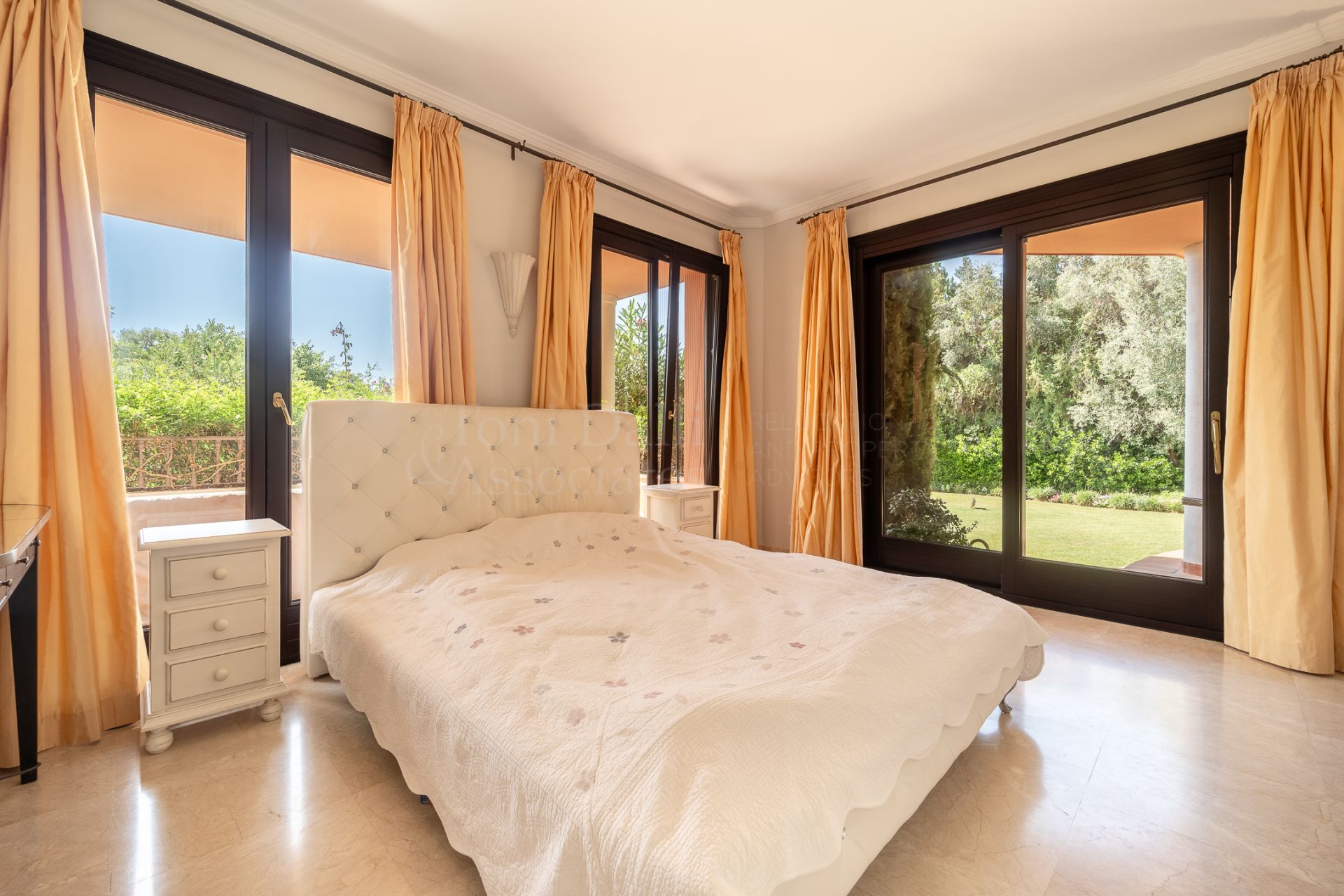 Villa in Sierra Blanca, Marbella