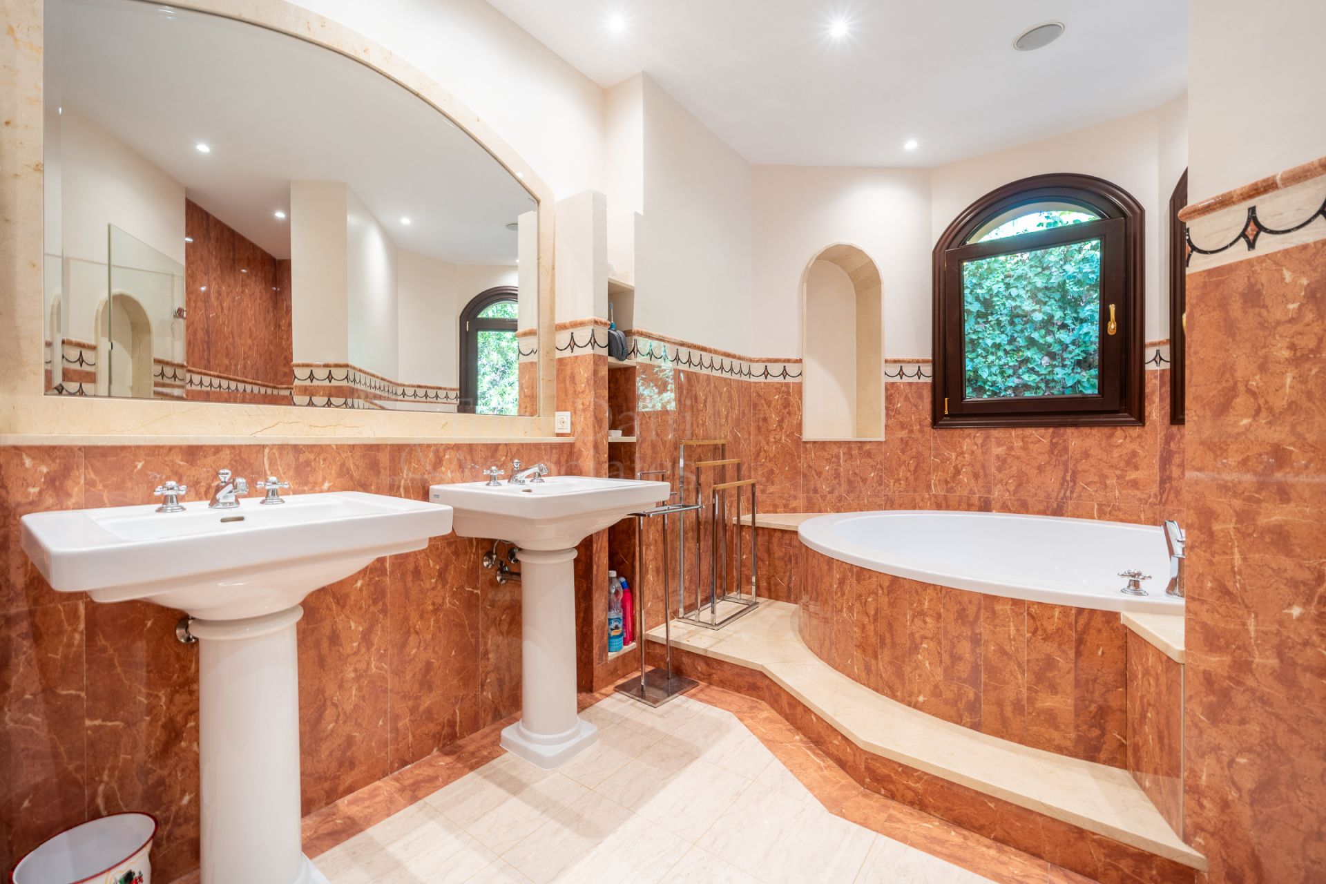 Villa in Sierra Blanca, Marbella