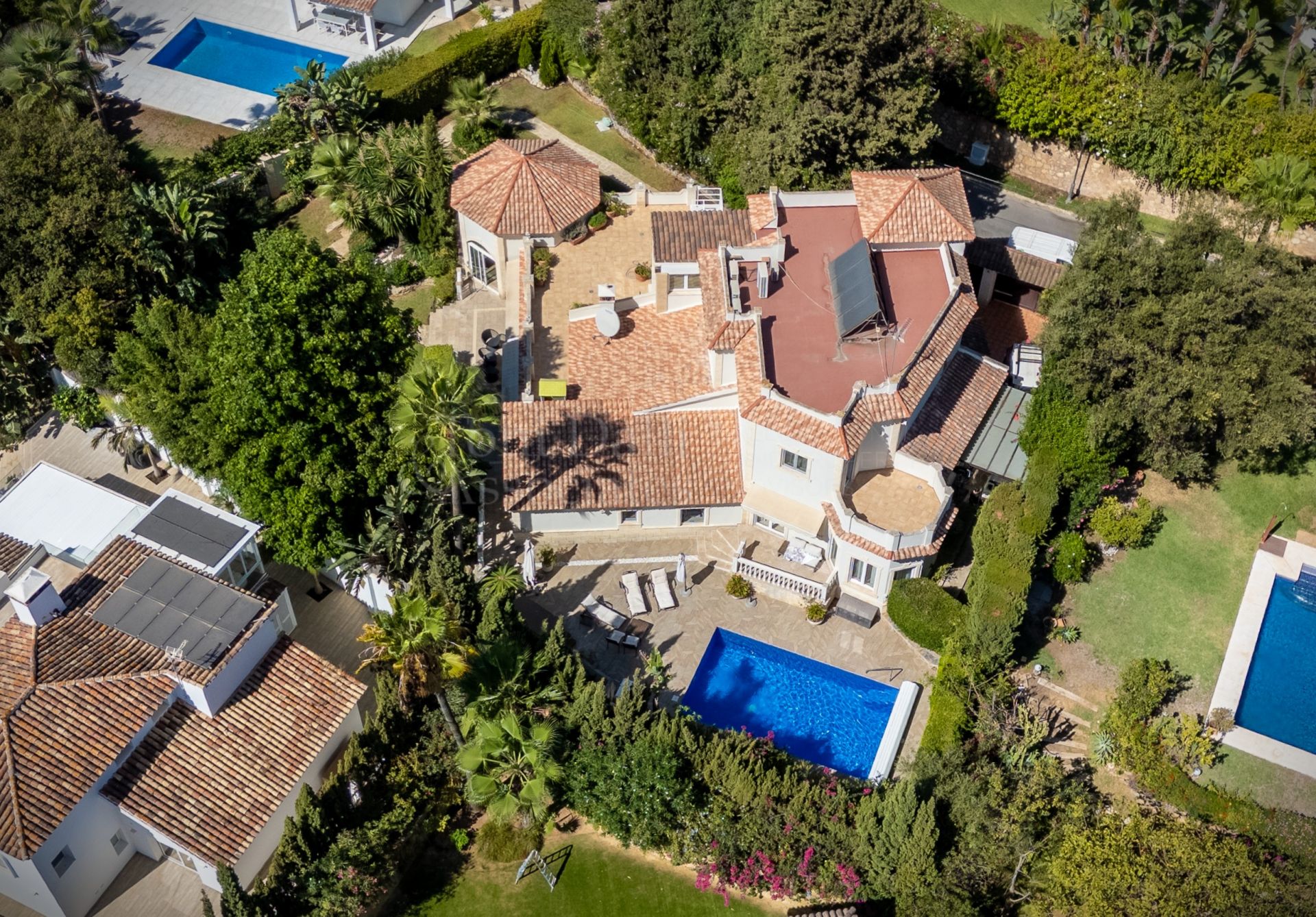 Villa in El Rosario, Marbella