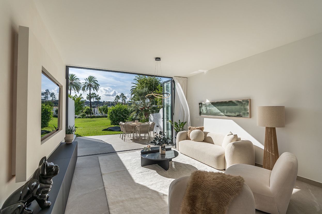 Town House in La Rinconada, Marbella