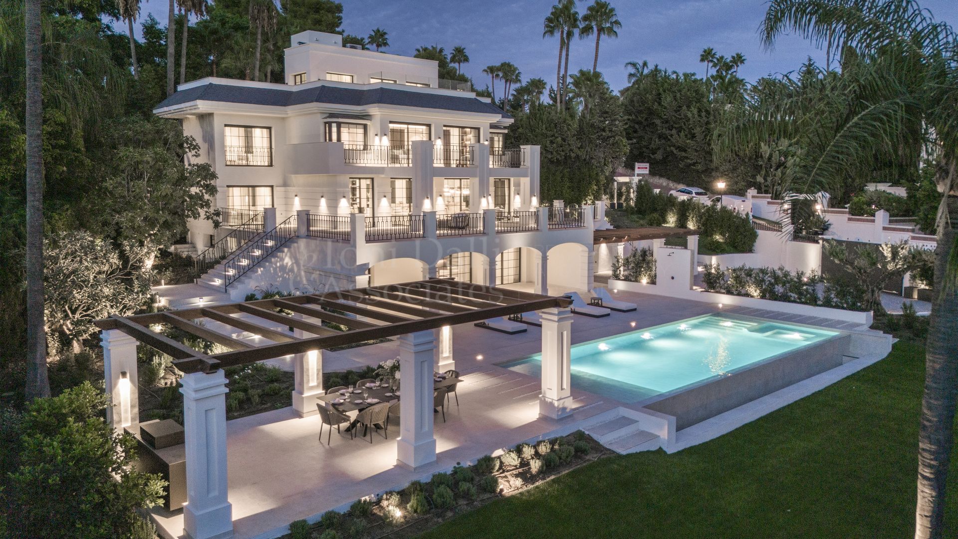 Villa in Nueva Andalucia, Marbella