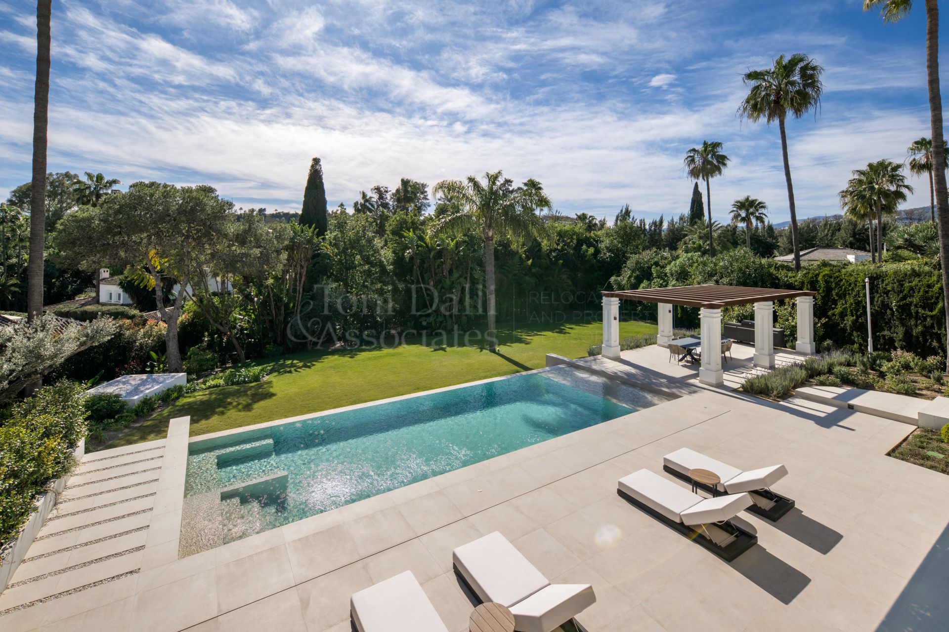 Villa in Nueva Andalucia, Marbella