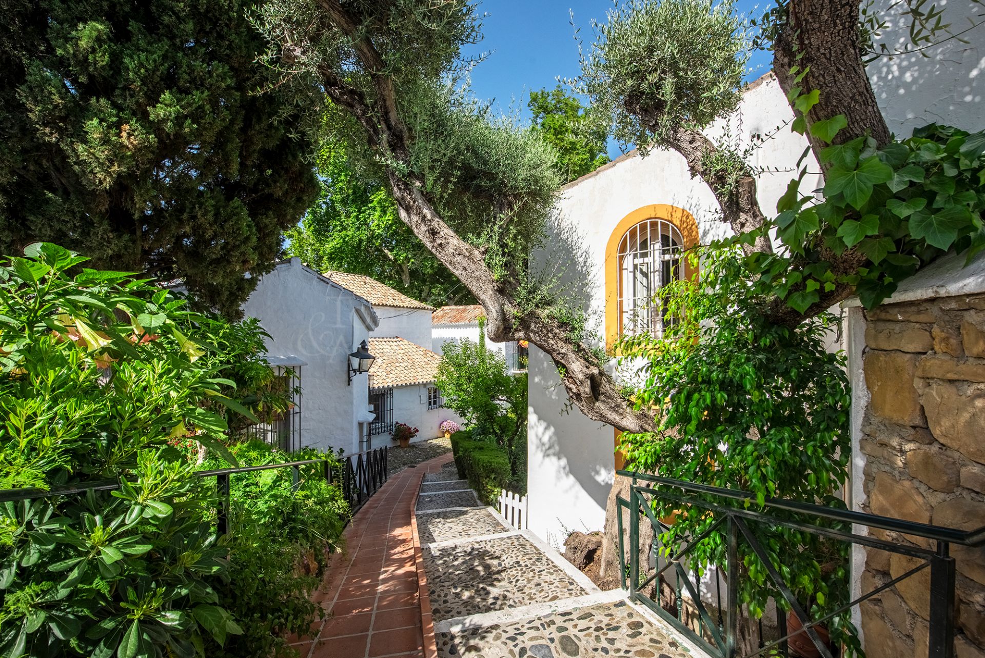 Semi Detached House in La Virginia, Marbella