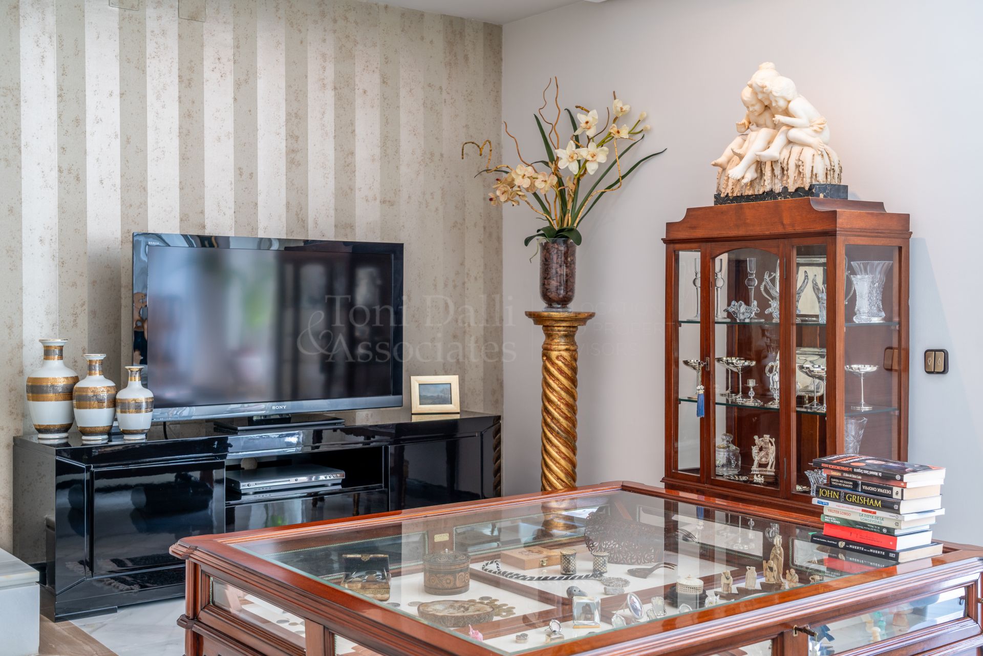 Apartment in Cipreses del Mar, Marbella