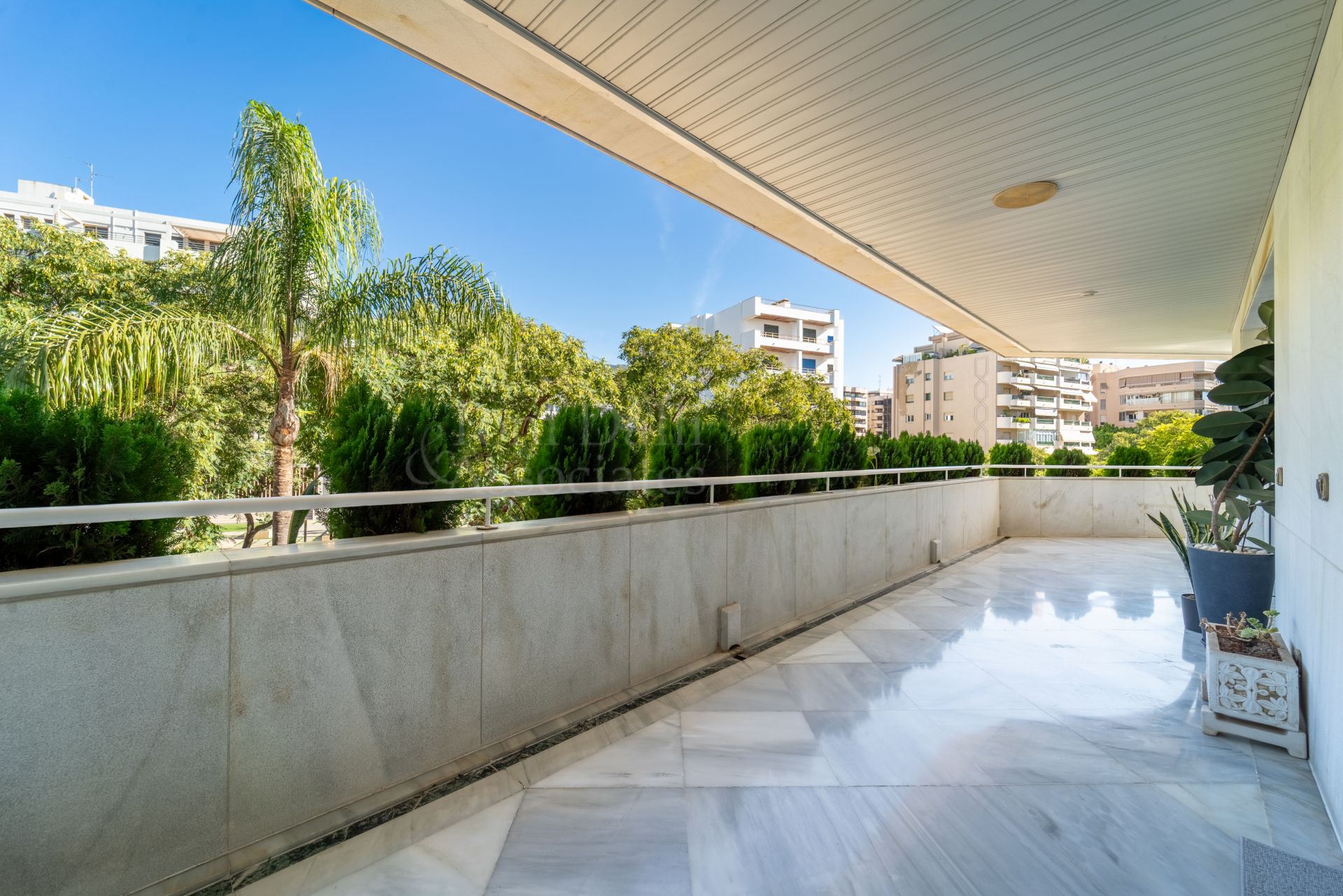 Apartment in Cipreses del Mar, Marbella