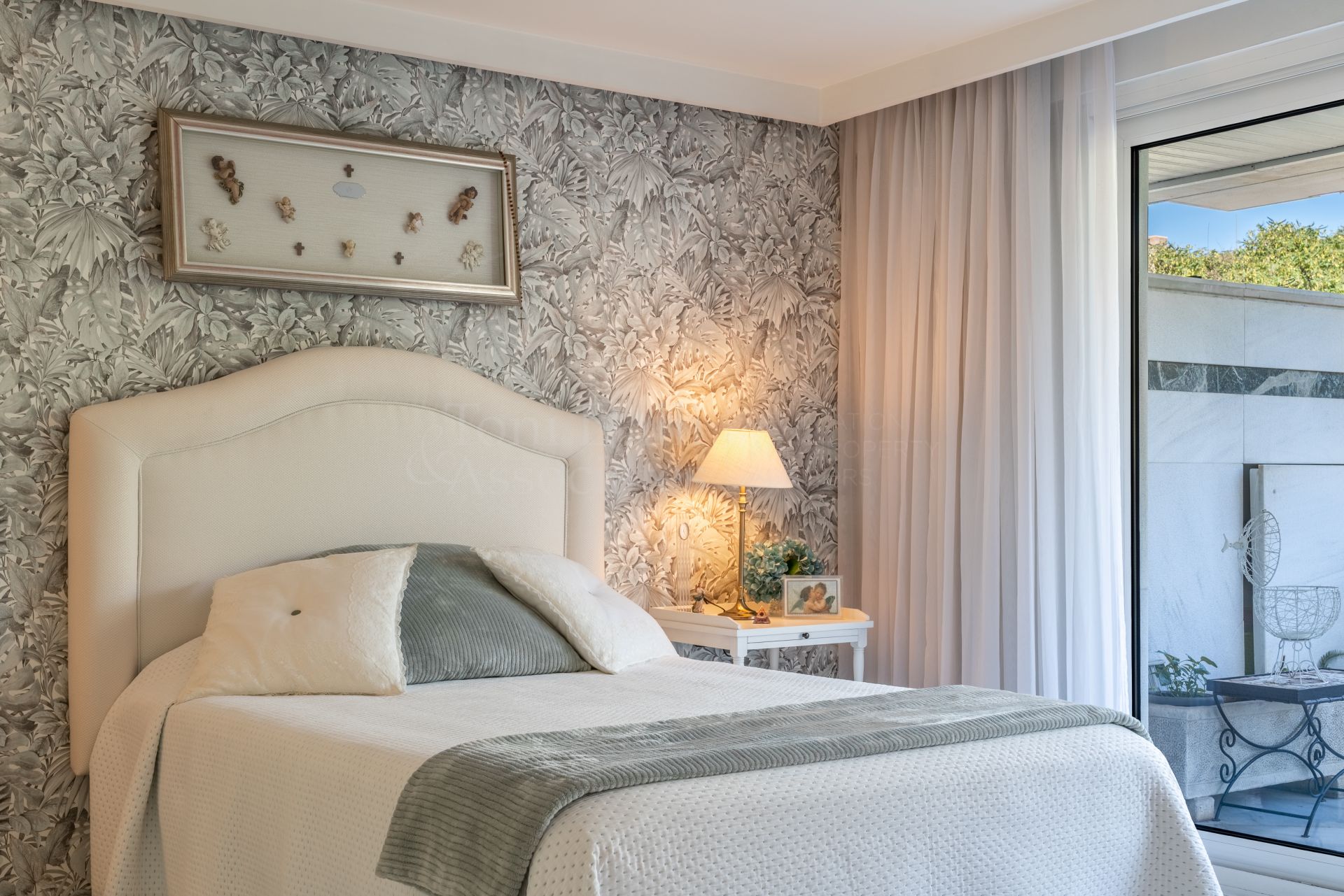 Apartment in Cipreses del Mar, Marbella