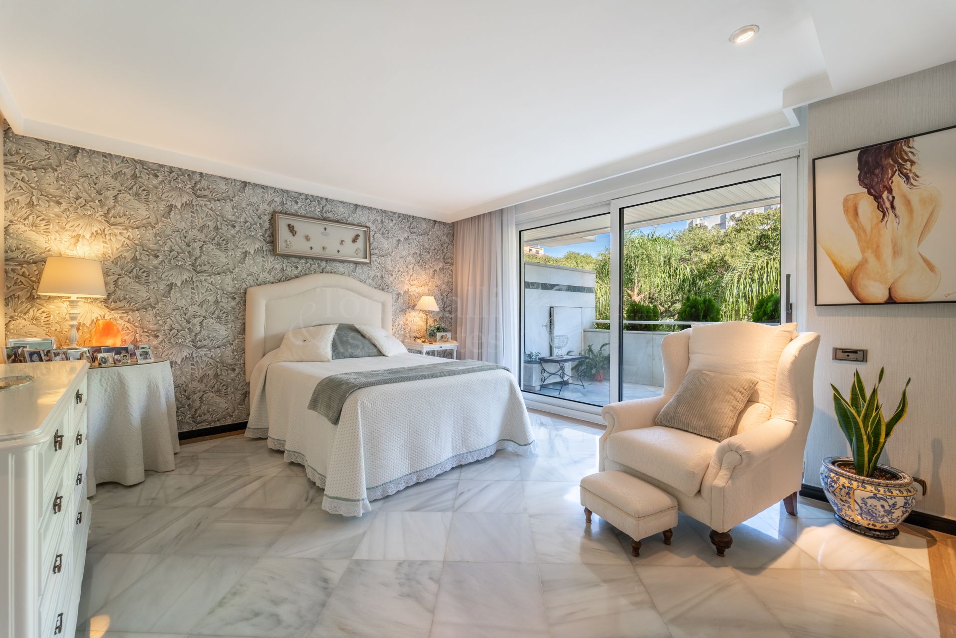 Apartment in Cipreses del Mar, Marbella